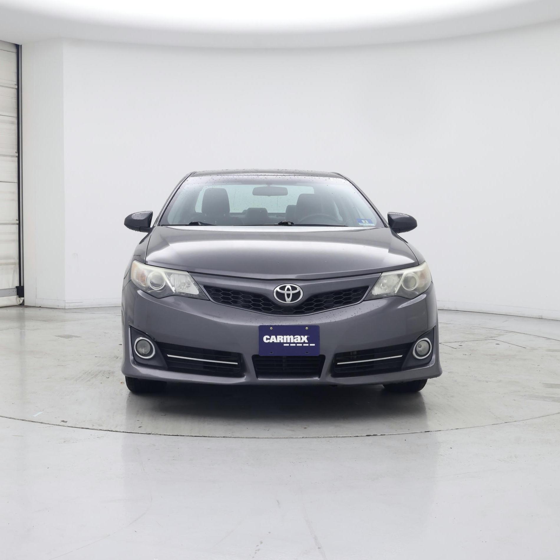 Thumbnail: 2014 Toyota Camry - 5
