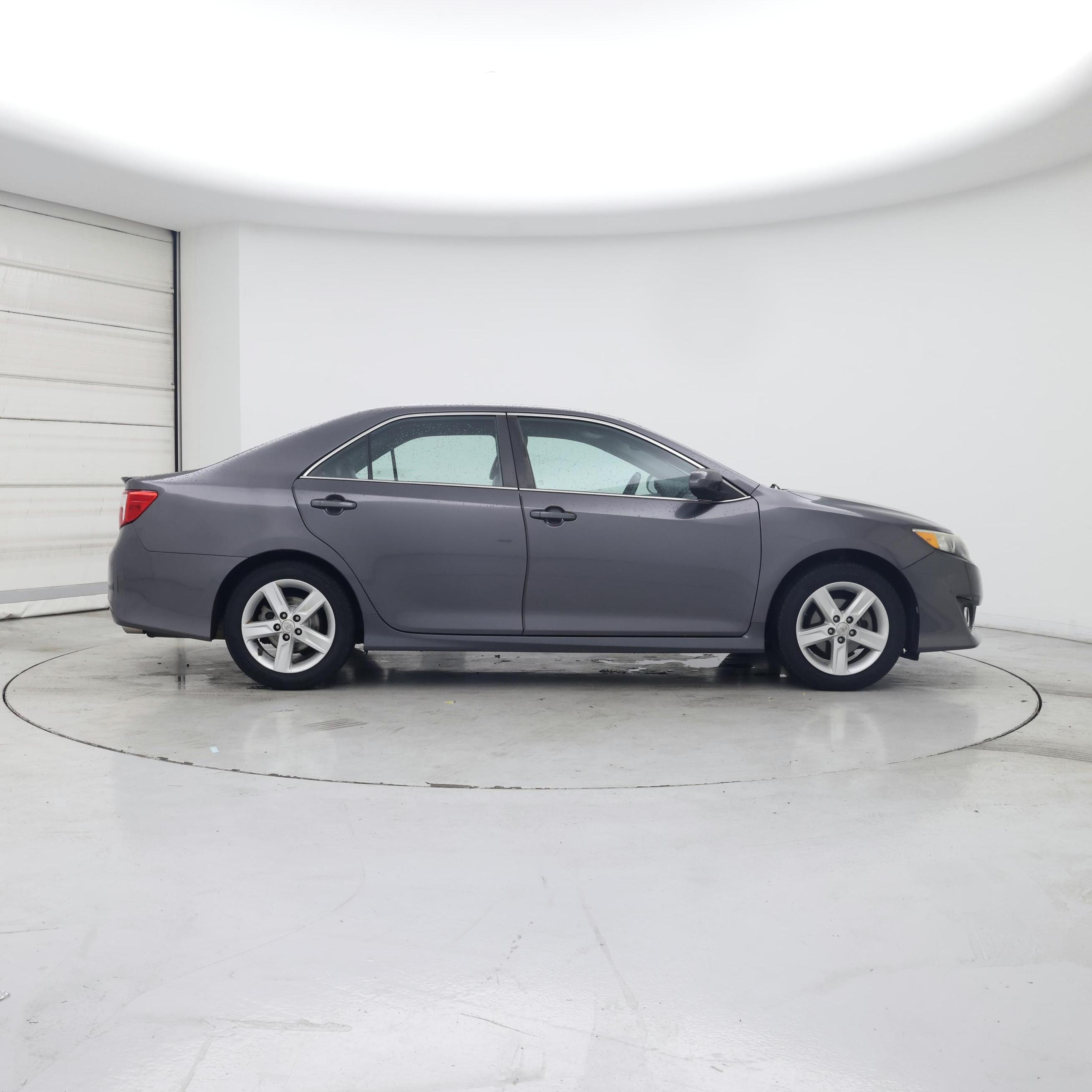 Thumbnail: 2014 Toyota Camry - 7