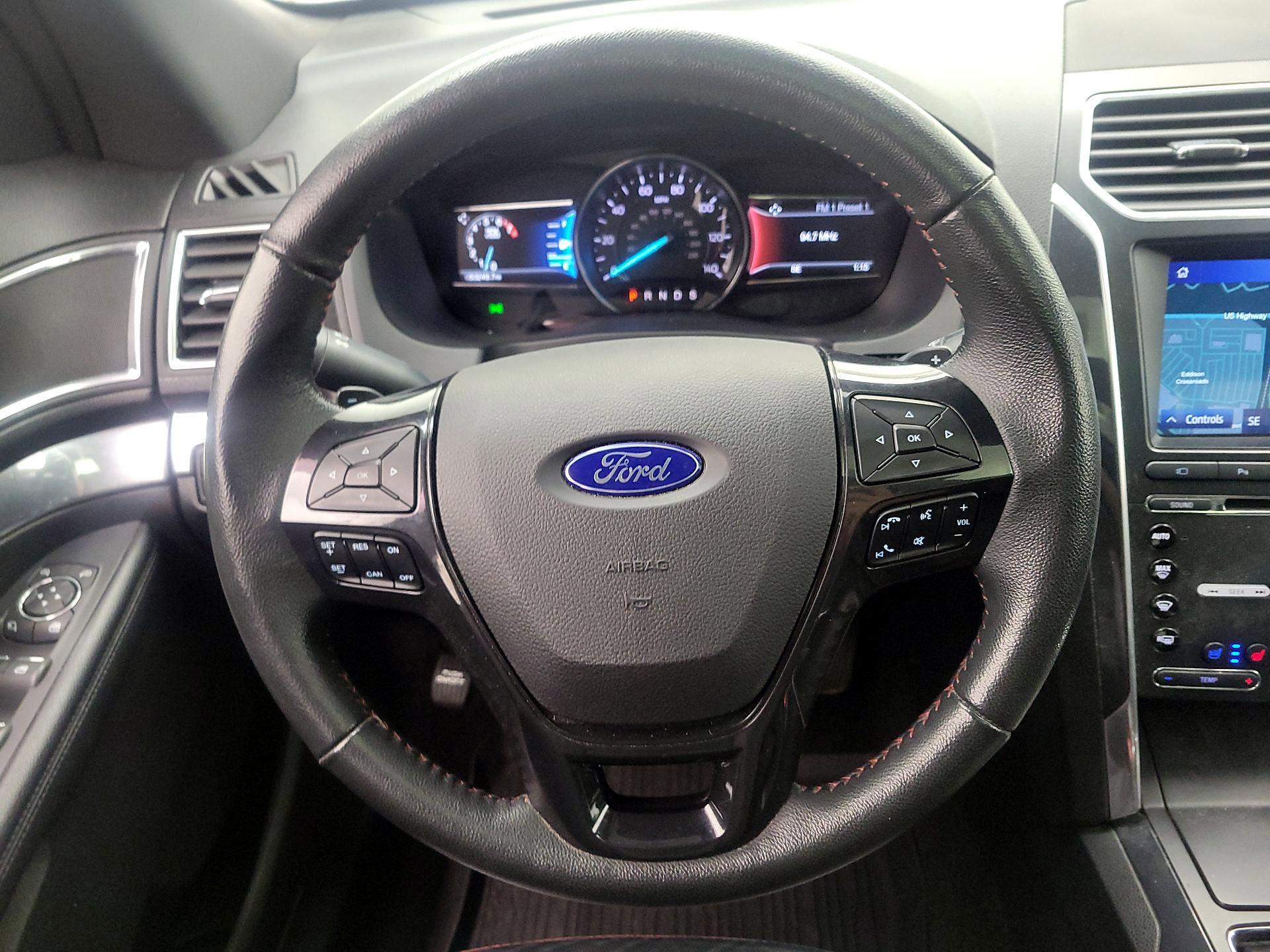 Thumbnail: 2017 Ford Explorer - 10