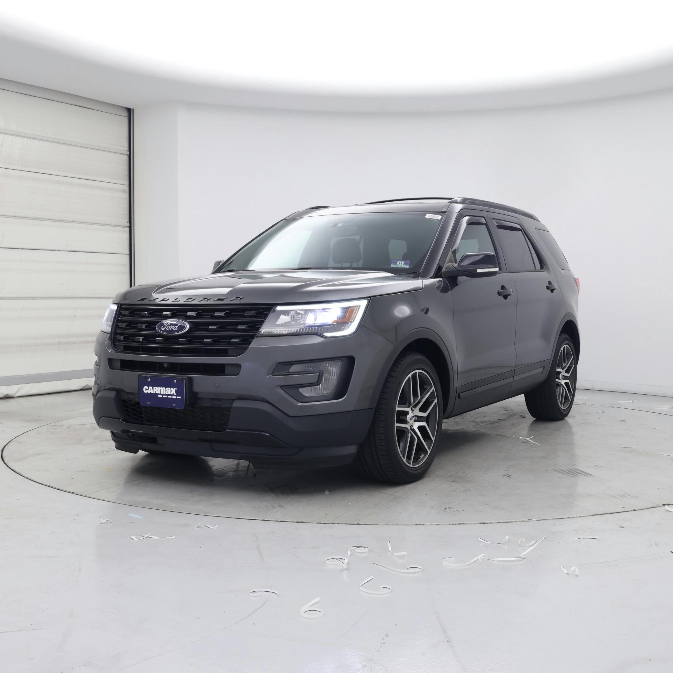 Thumbnail: 2017 Ford Explorer - 4