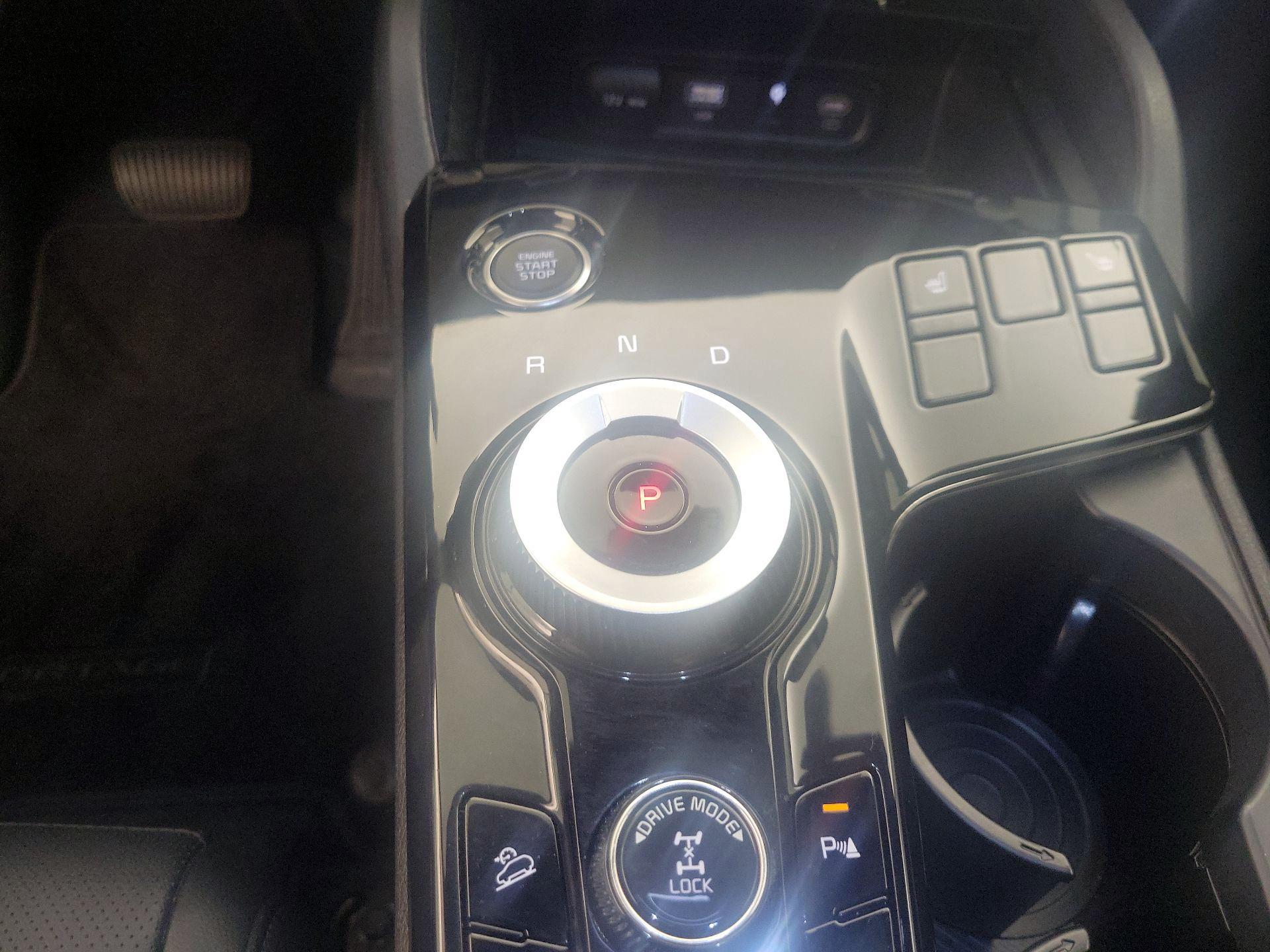 Thumbnail: 2023 Kia Sportage - 18