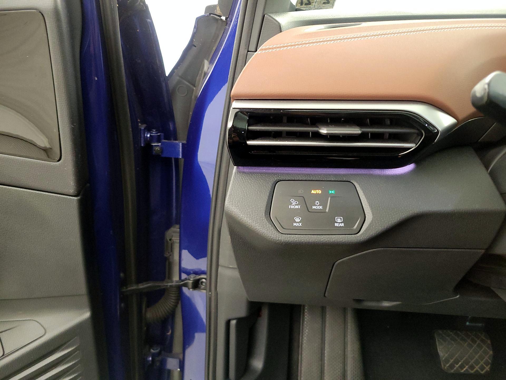 Thumbnail: 2021 Volkswagen ID.4 - 11