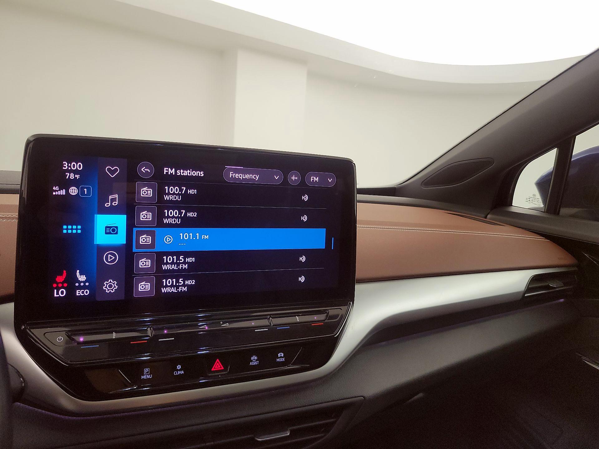 Thumbnail: 2021 Volkswagen ID.4 - 14