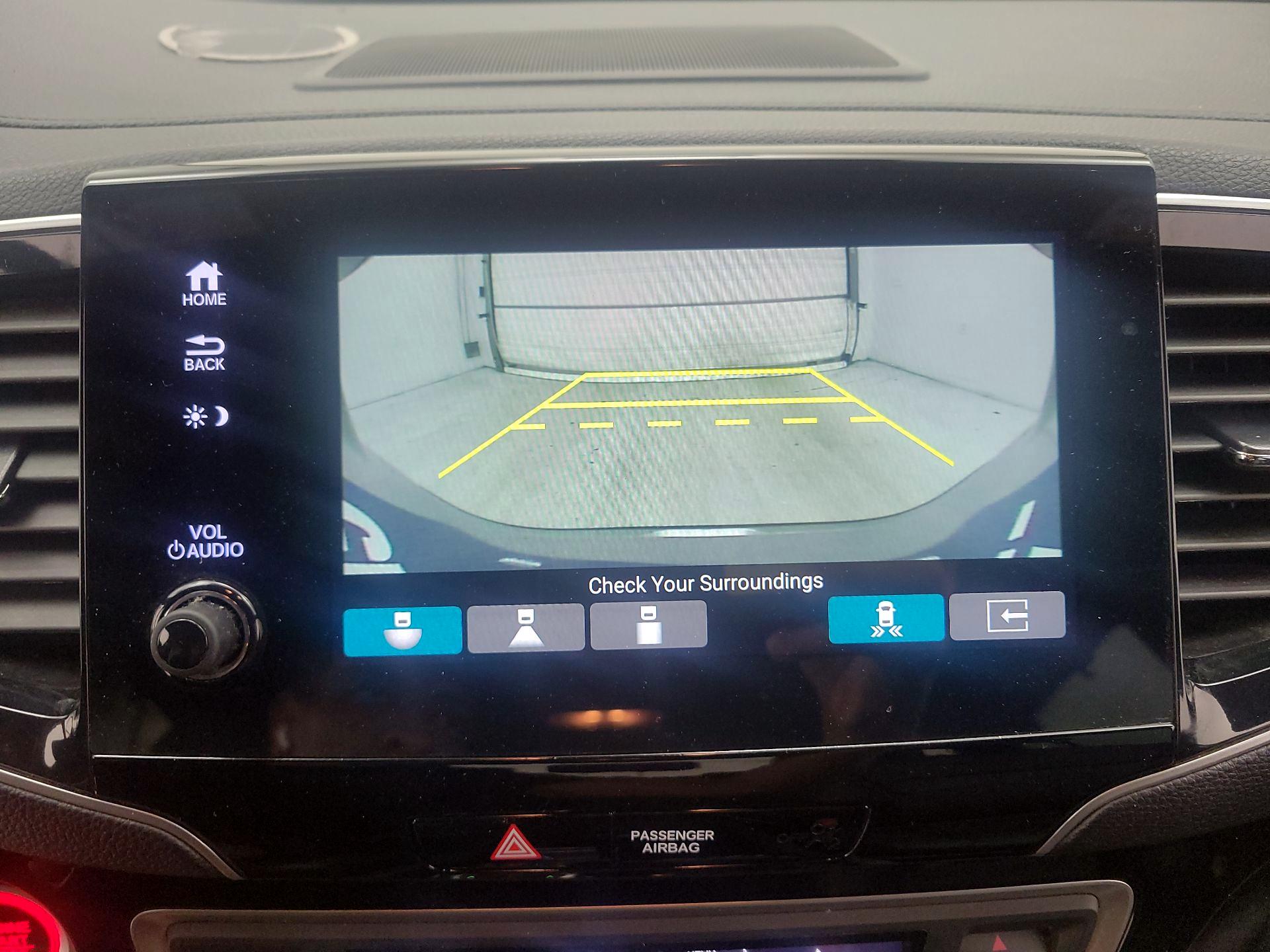Thumbnail: 2019 Honda Passport - 14