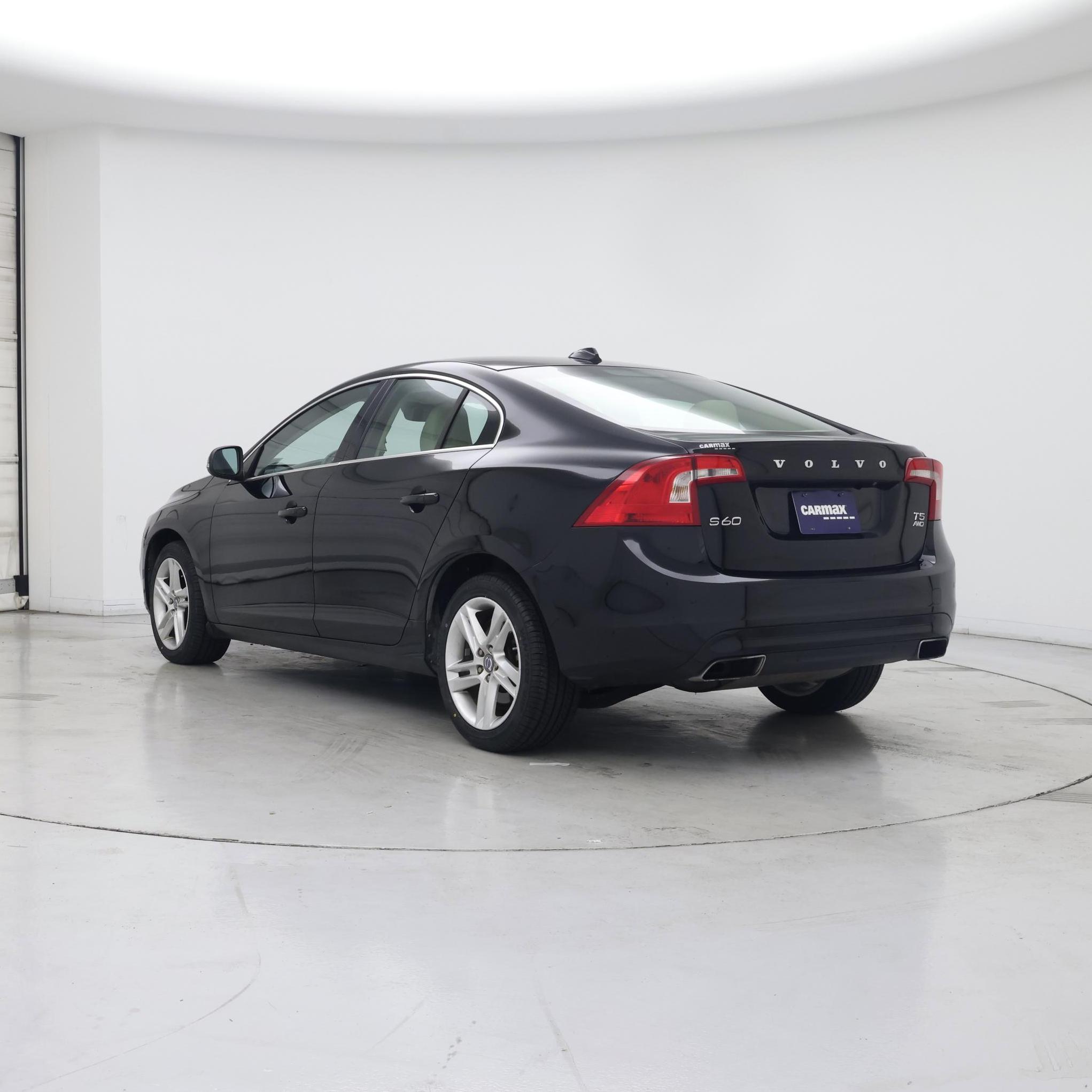 Thumbnail: 2015 Volvo S60 - 2
