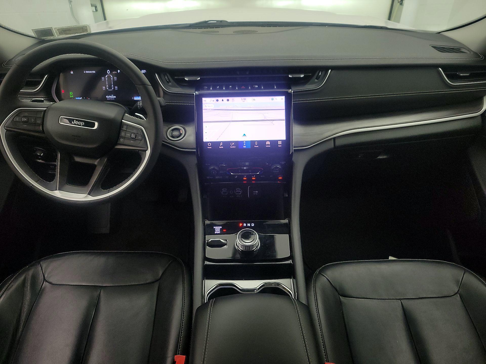 Thumbnail: 2023 Jeep Grand Cherokee L - 9