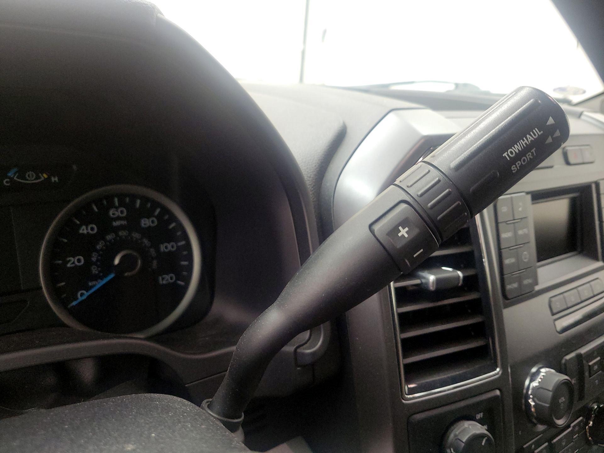 Thumbnail: 2017 Ford F-150 - 16