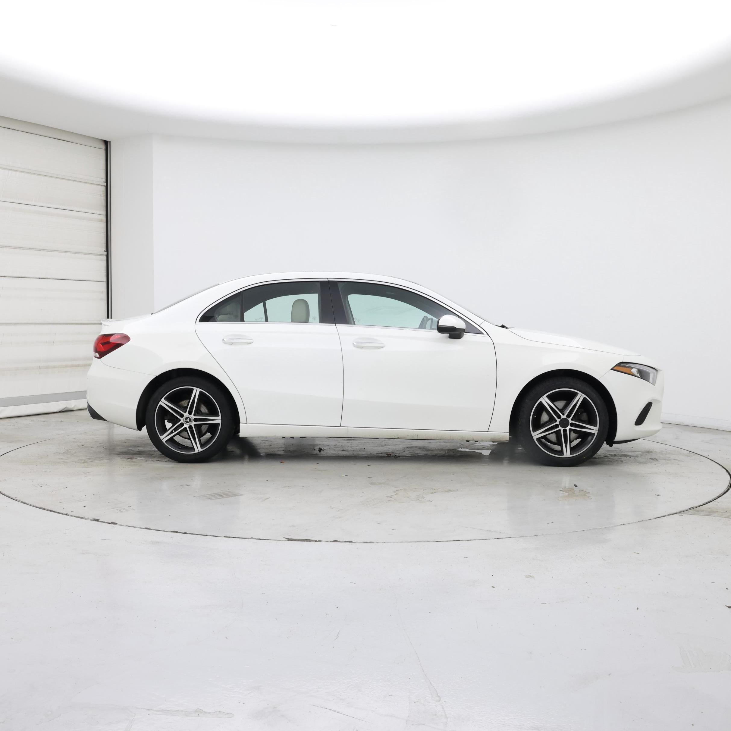 Thumbnail: 2019 Mercedes-Benz A-Class - 7