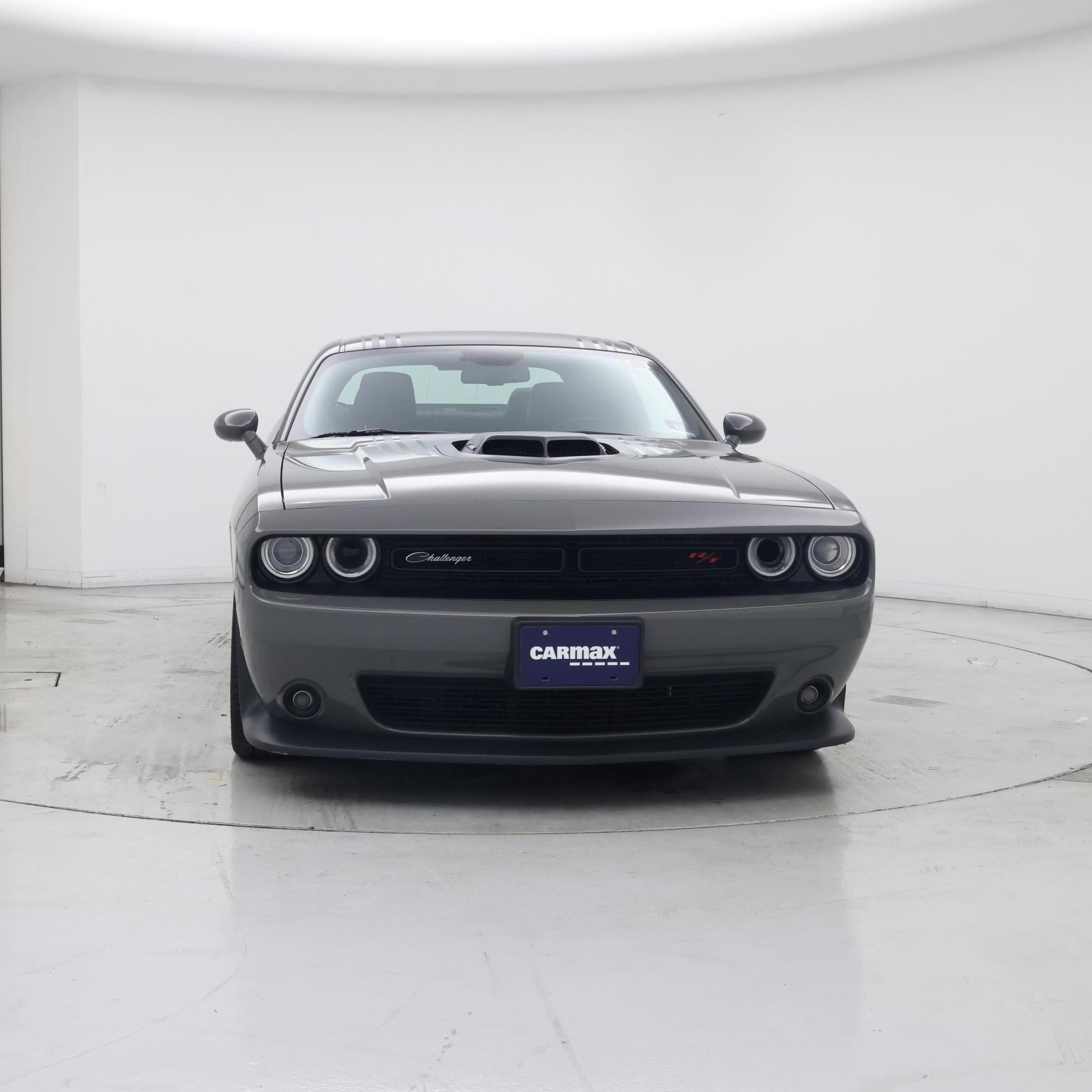 Thumbnail: 2017 Dodge Challenger - 5