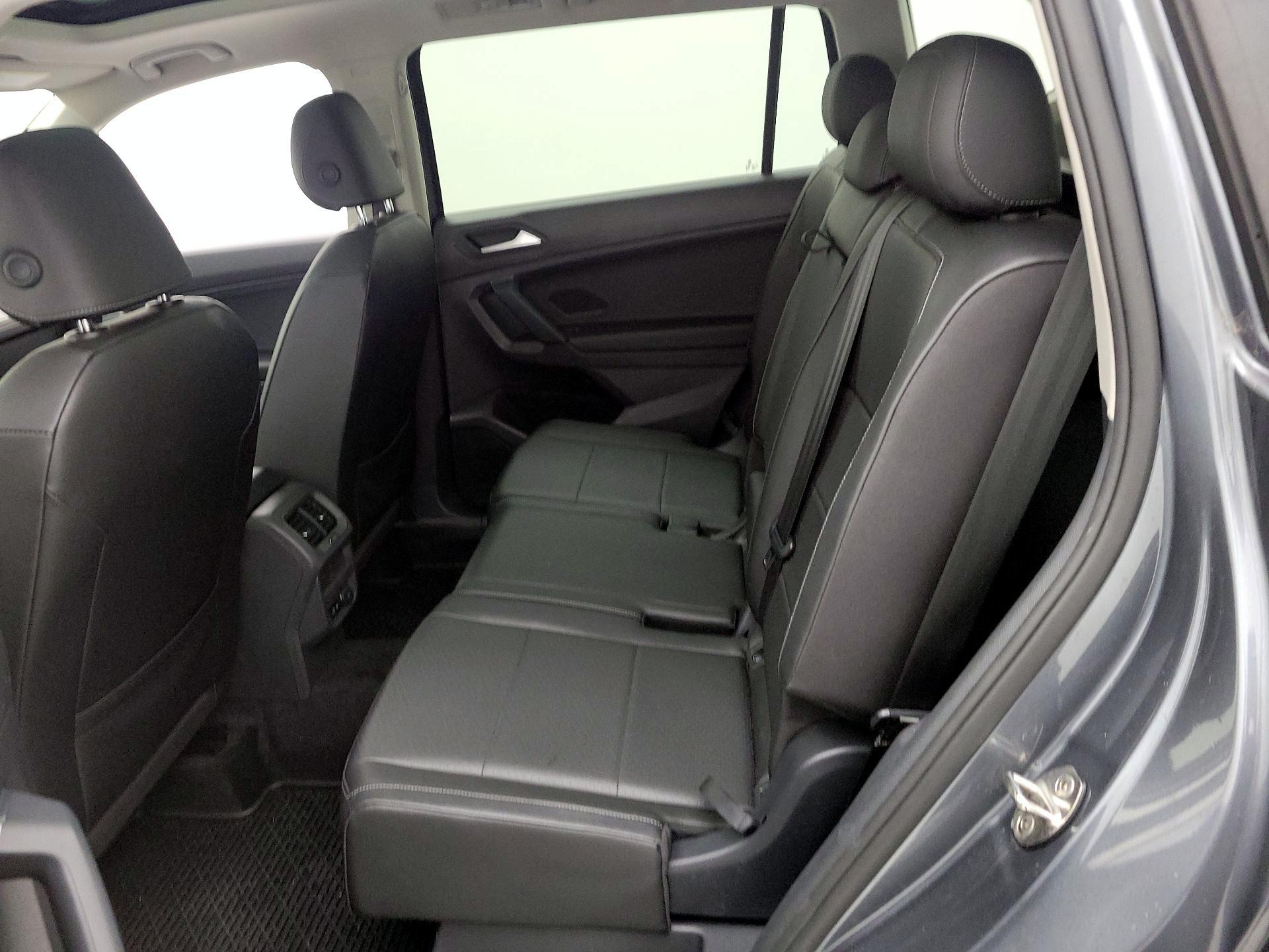Thumbnail: 2019 Volkswagen Tiguan - 19
