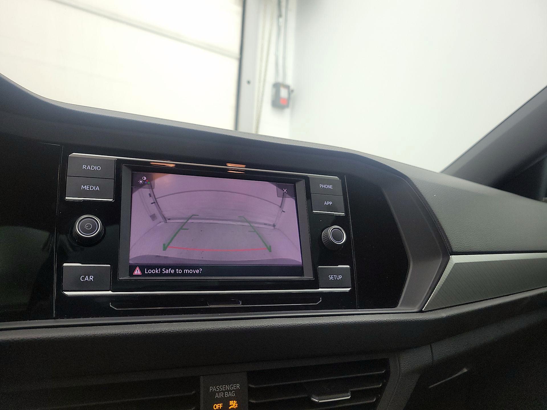 Thumbnail: 2019 Volkswagen Jetta - 14