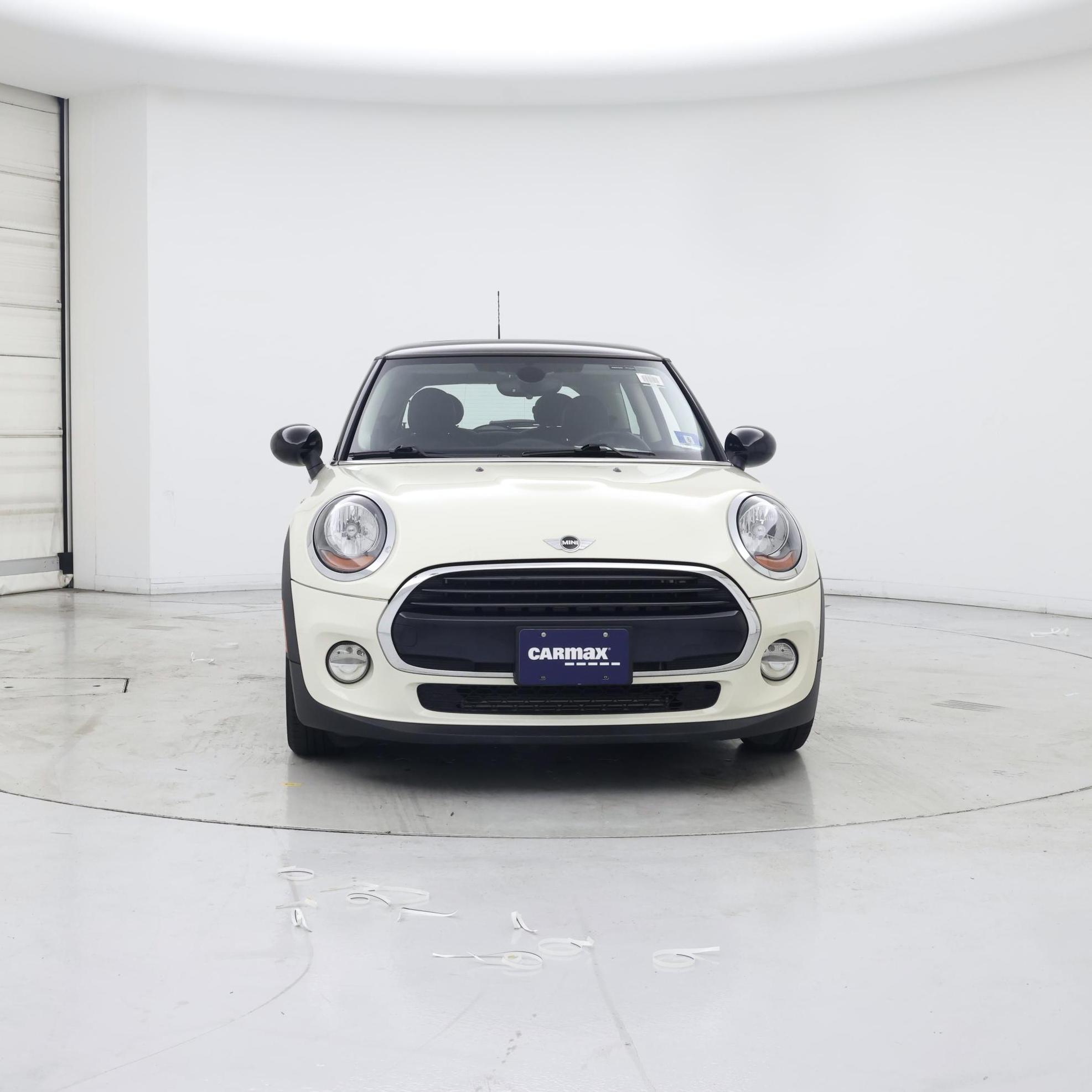 Thumbnail: 2016 MINI Cooper Hardtop - 5