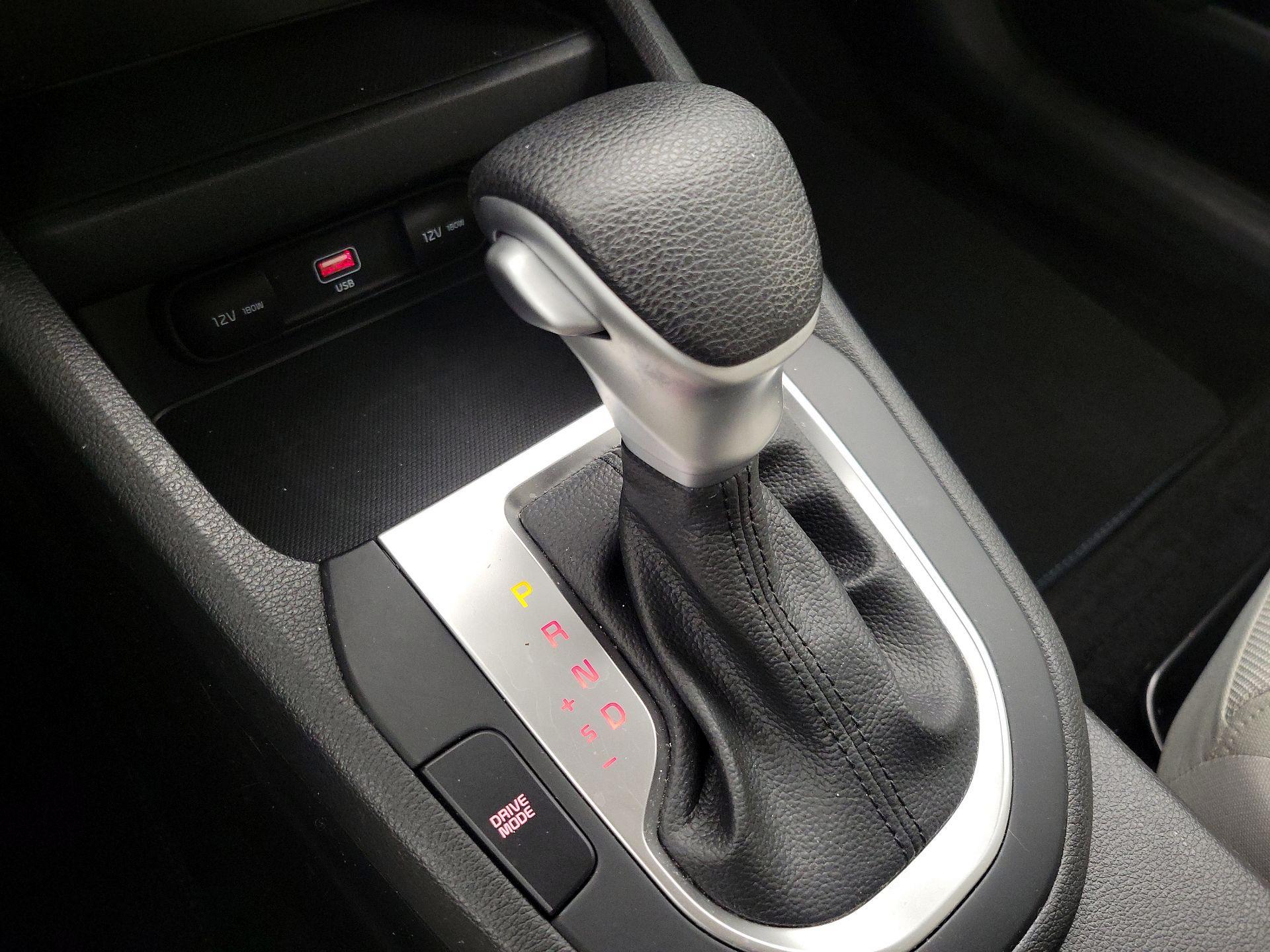 Thumbnail: 2023 Kia Forte - 17