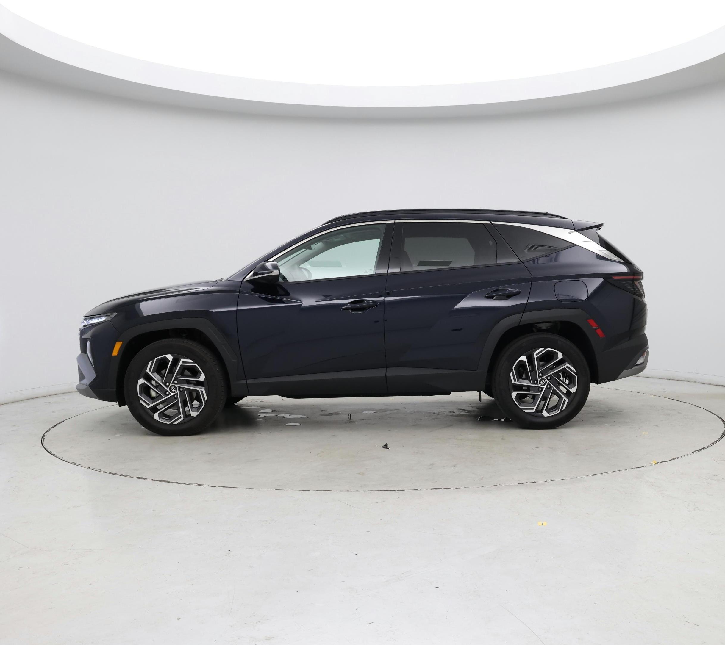 Thumbnail: 2025 Hyundai Tucson - 3