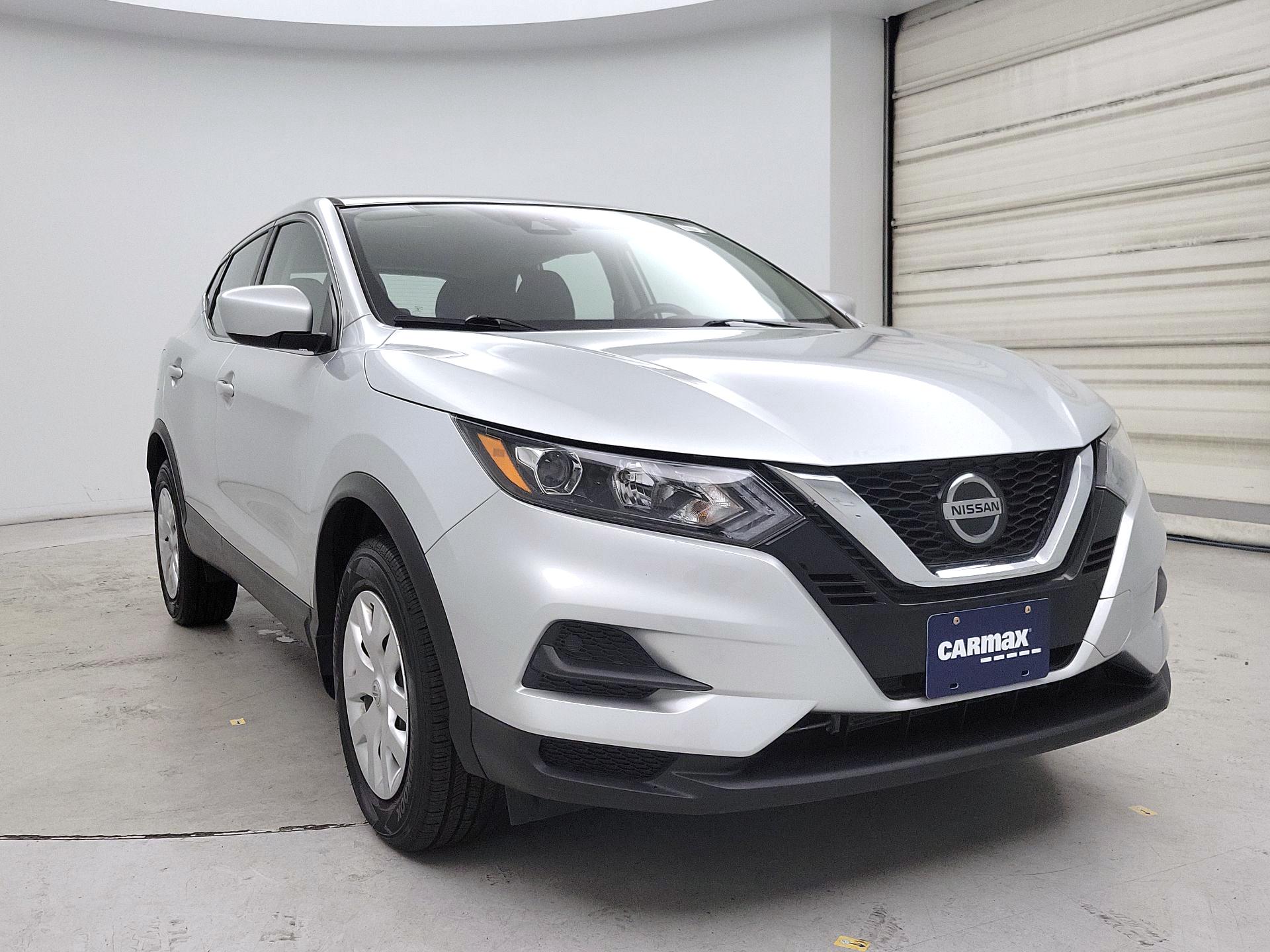 Thumbnail: 2020 Nissan Rogue Sport - 1