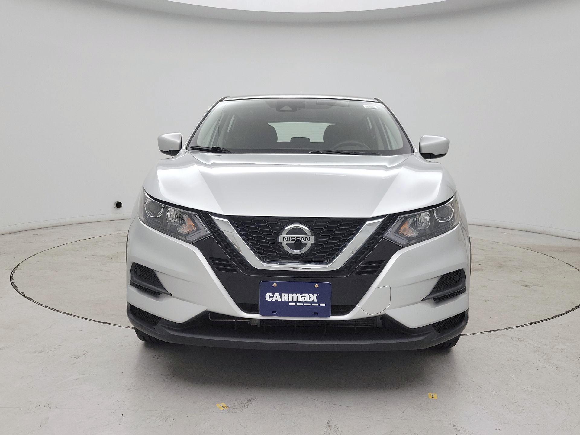 Thumbnail: 2020 Nissan Rogue Sport - 2