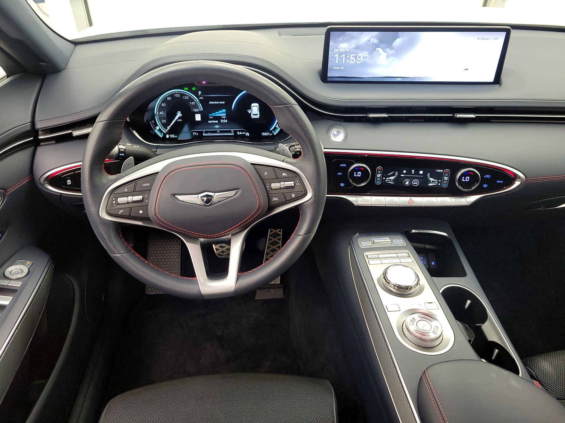 Thumbnail: 2023 Genesis GV70 - 10