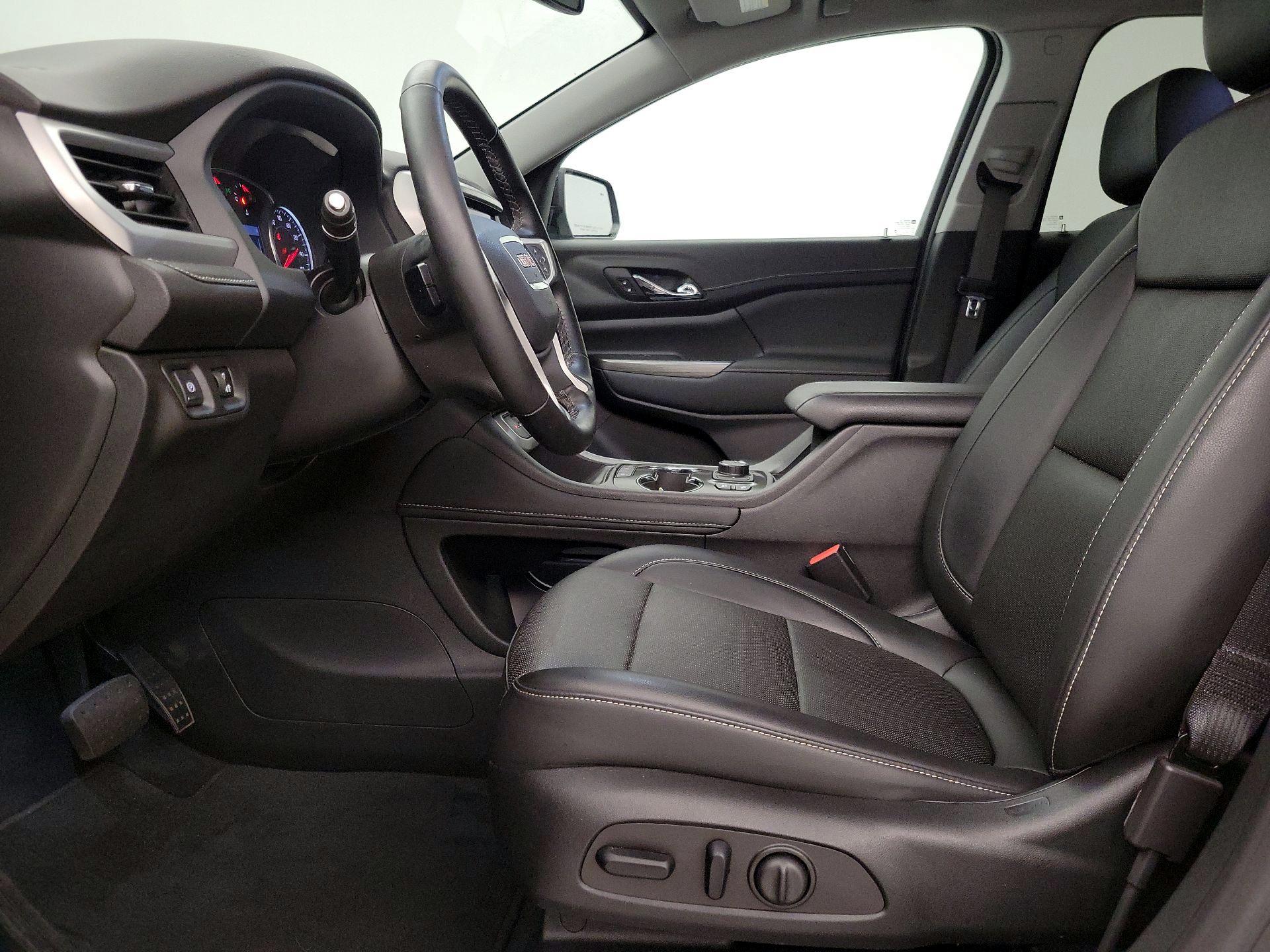 Thumbnail: 2023 GMC Acadia - 11