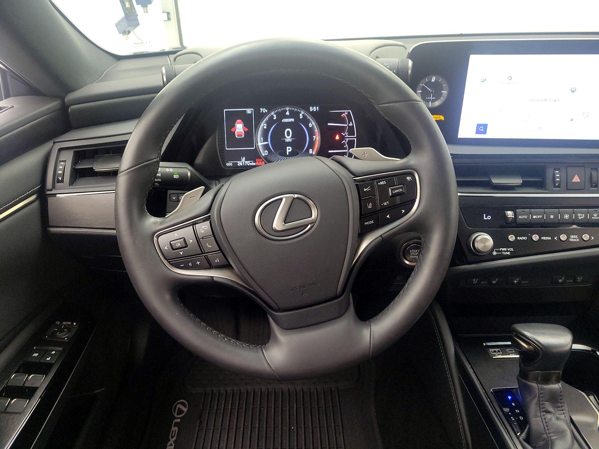 Thumbnail: 2023 Lexus ES - 10