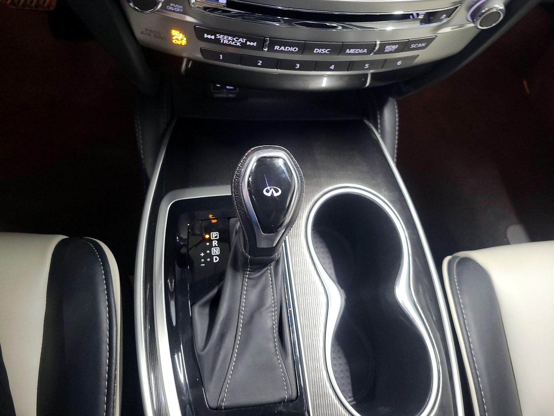 Thumbnail: 2020 INFINITI QX60 - 17