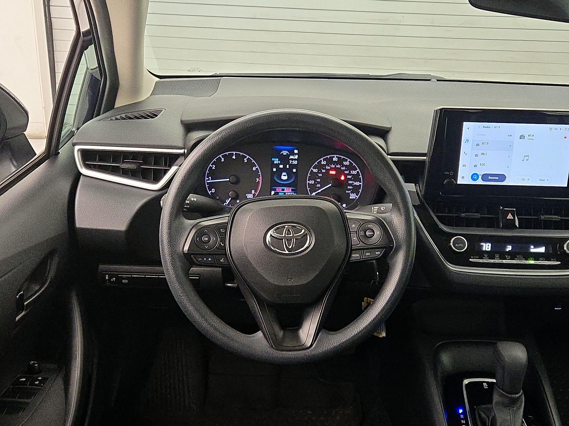 Thumbnail: 2023 Toyota Corolla - 10