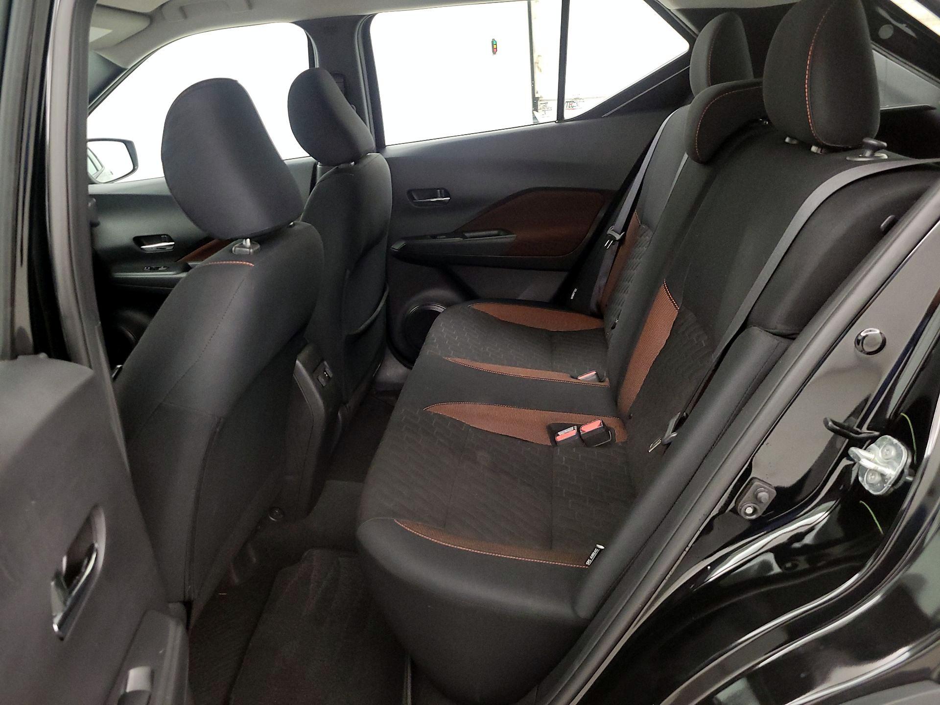 Thumbnail: 2021 Nissan Kicks - 18