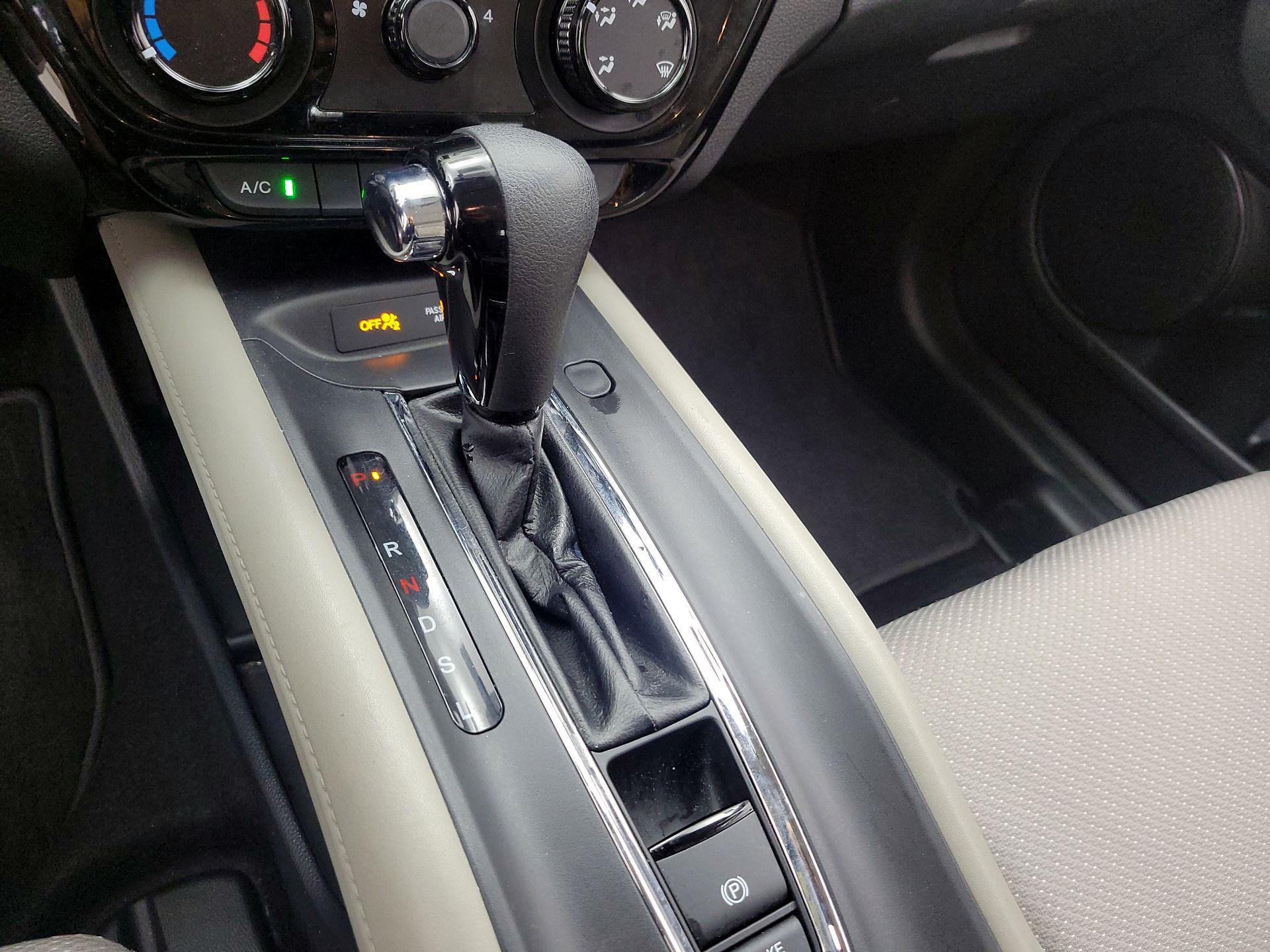 Thumbnail: 2018 Honda HR-V - 17