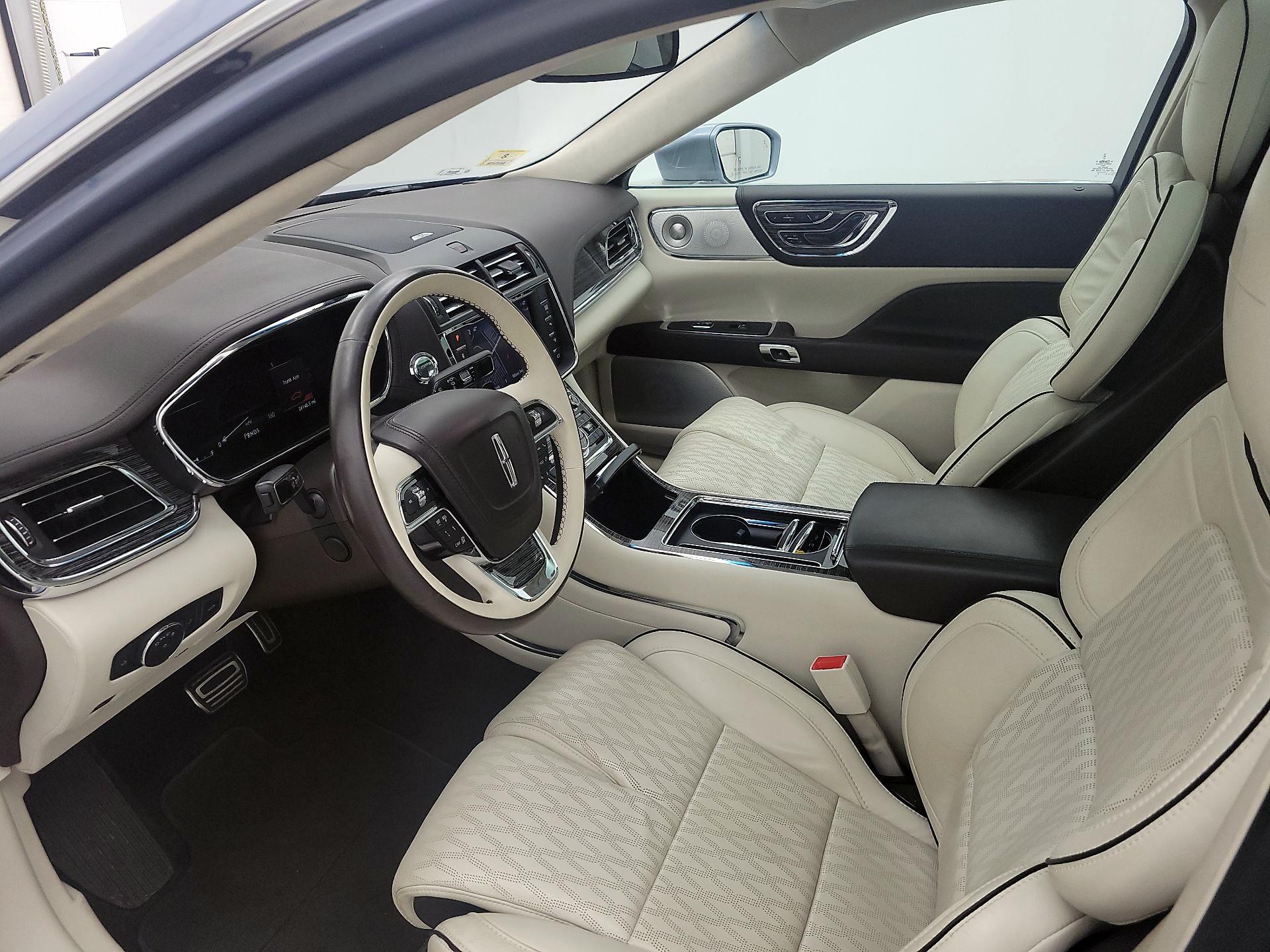 Thumbnail: 2019 Lincoln Continental - 11