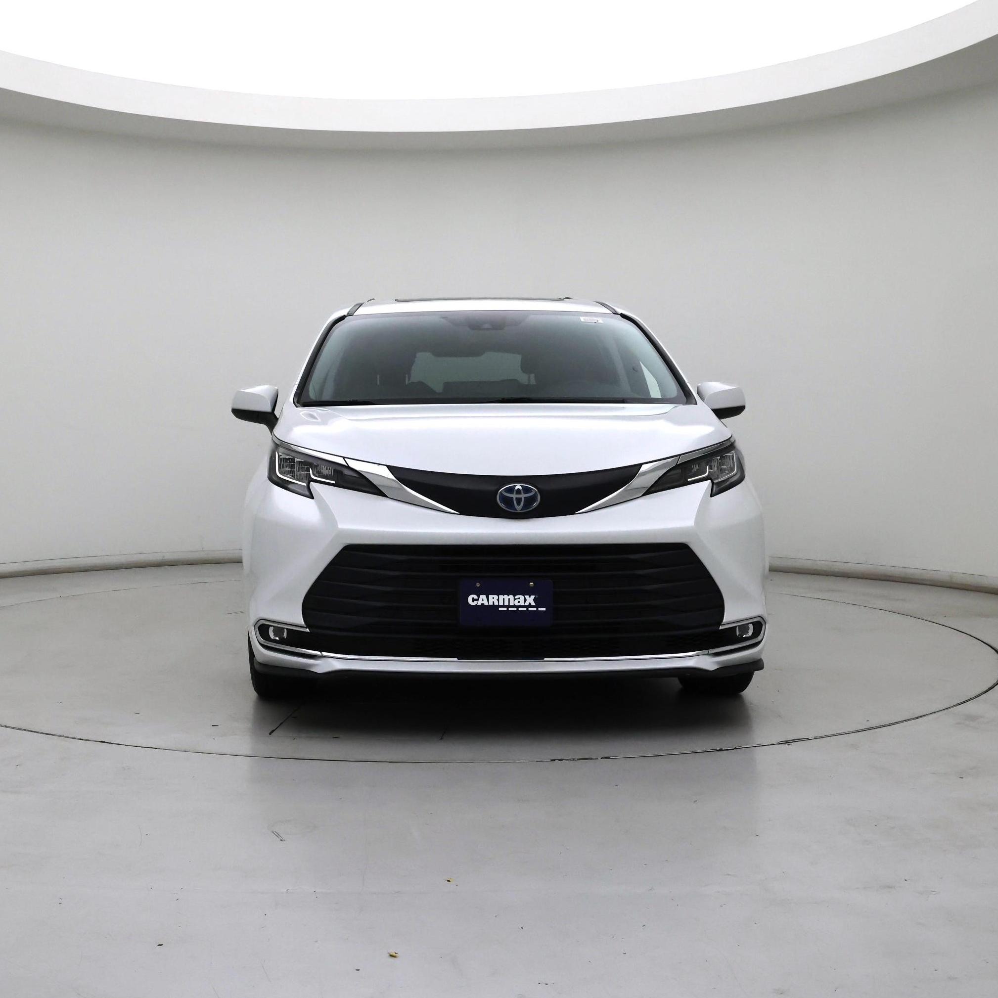 Thumbnail: 2023 Toyota Sienna - 5