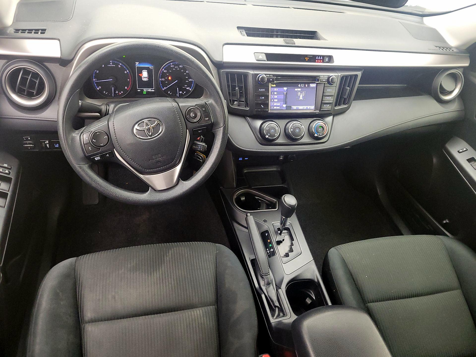 Thumbnail: 2018 Toyota RAV4 - 9