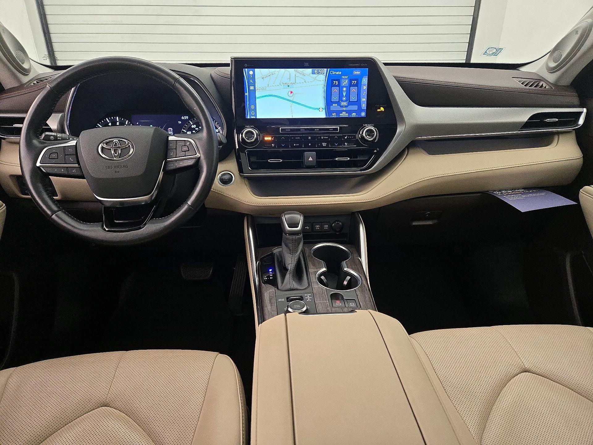 Thumbnail: 2020 Toyota Highlander - 9