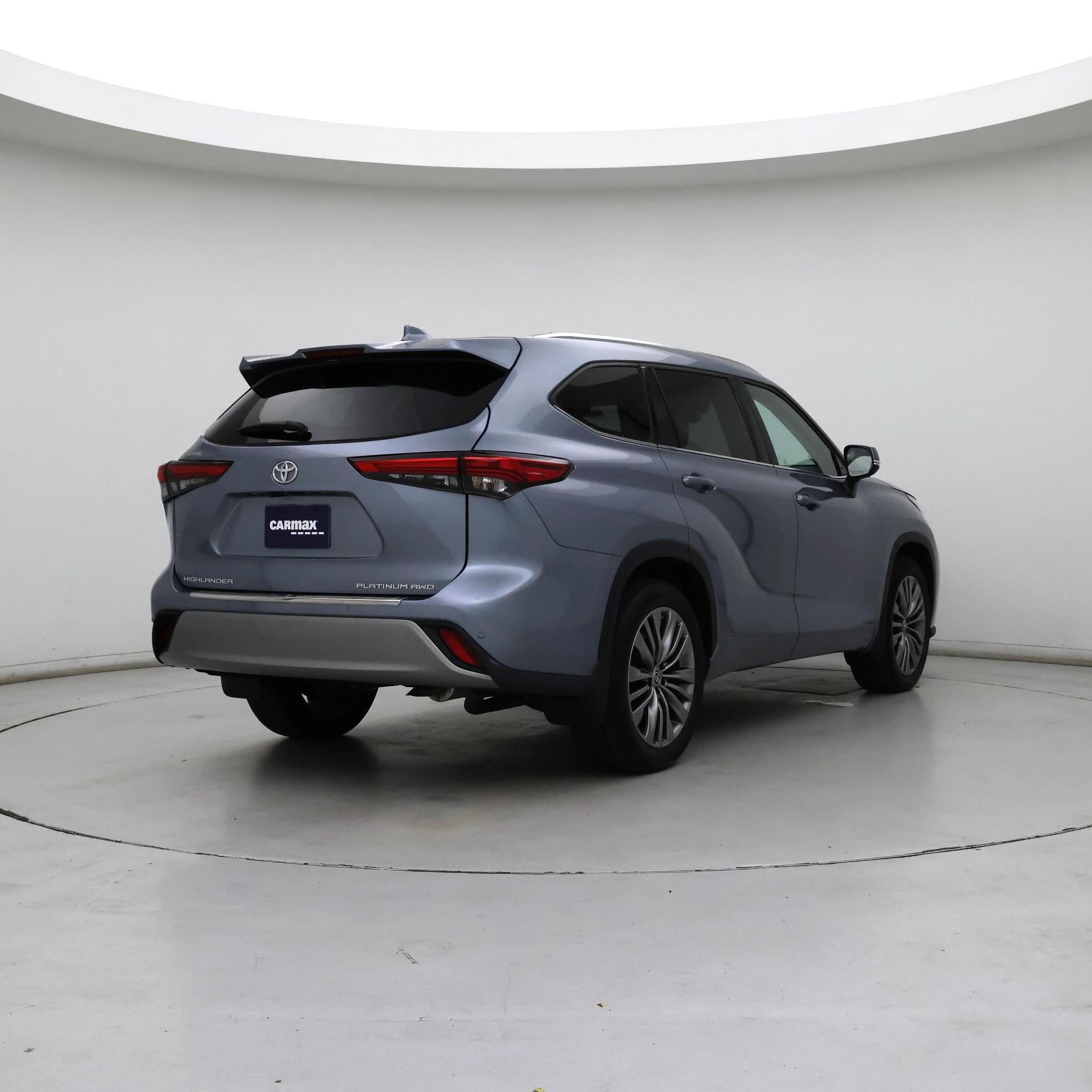 Thumbnail: 2020 Toyota Highlander - 8