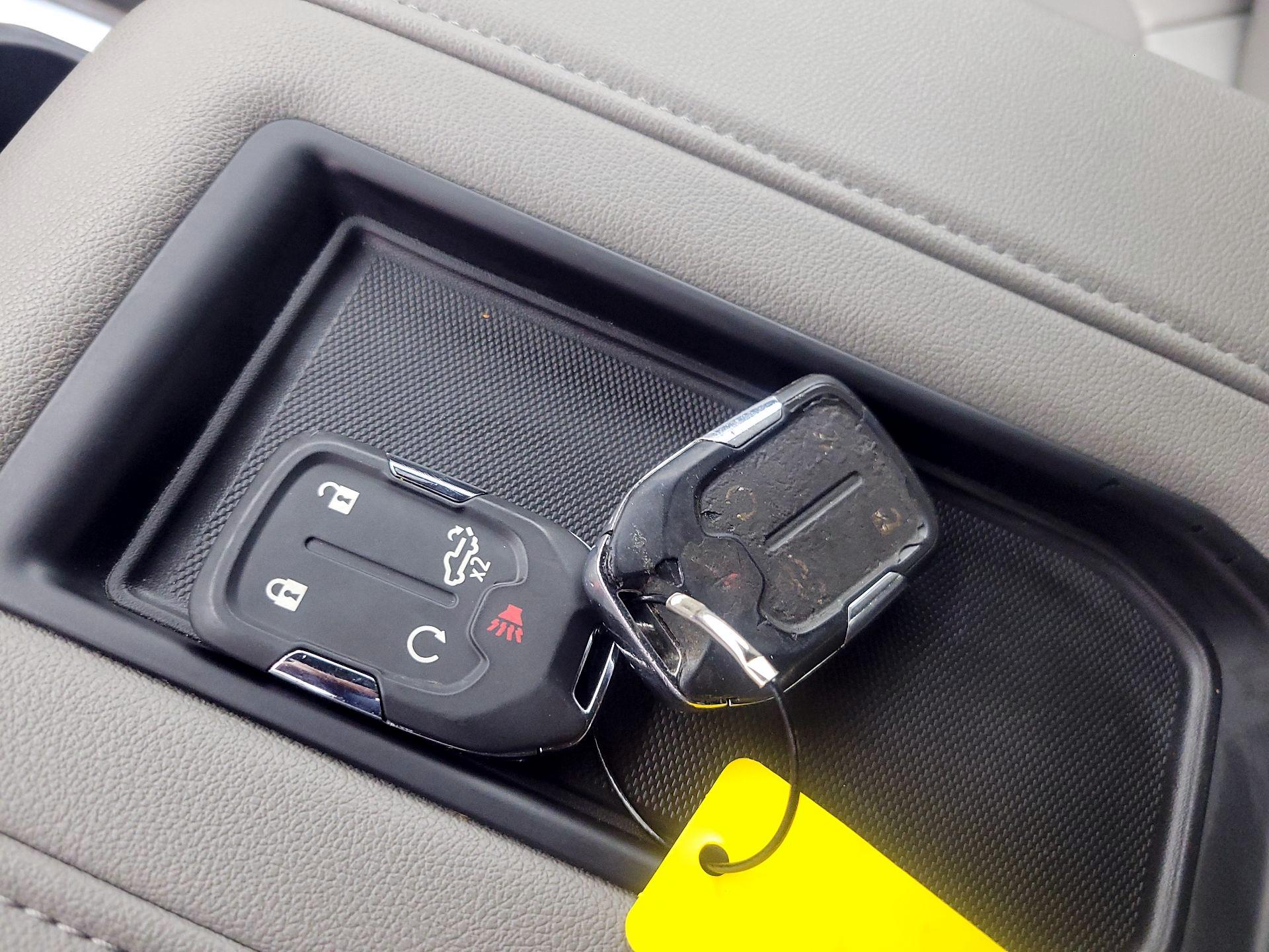 Thumbnail: 2020 Chevrolet Silverado 2500 - 20