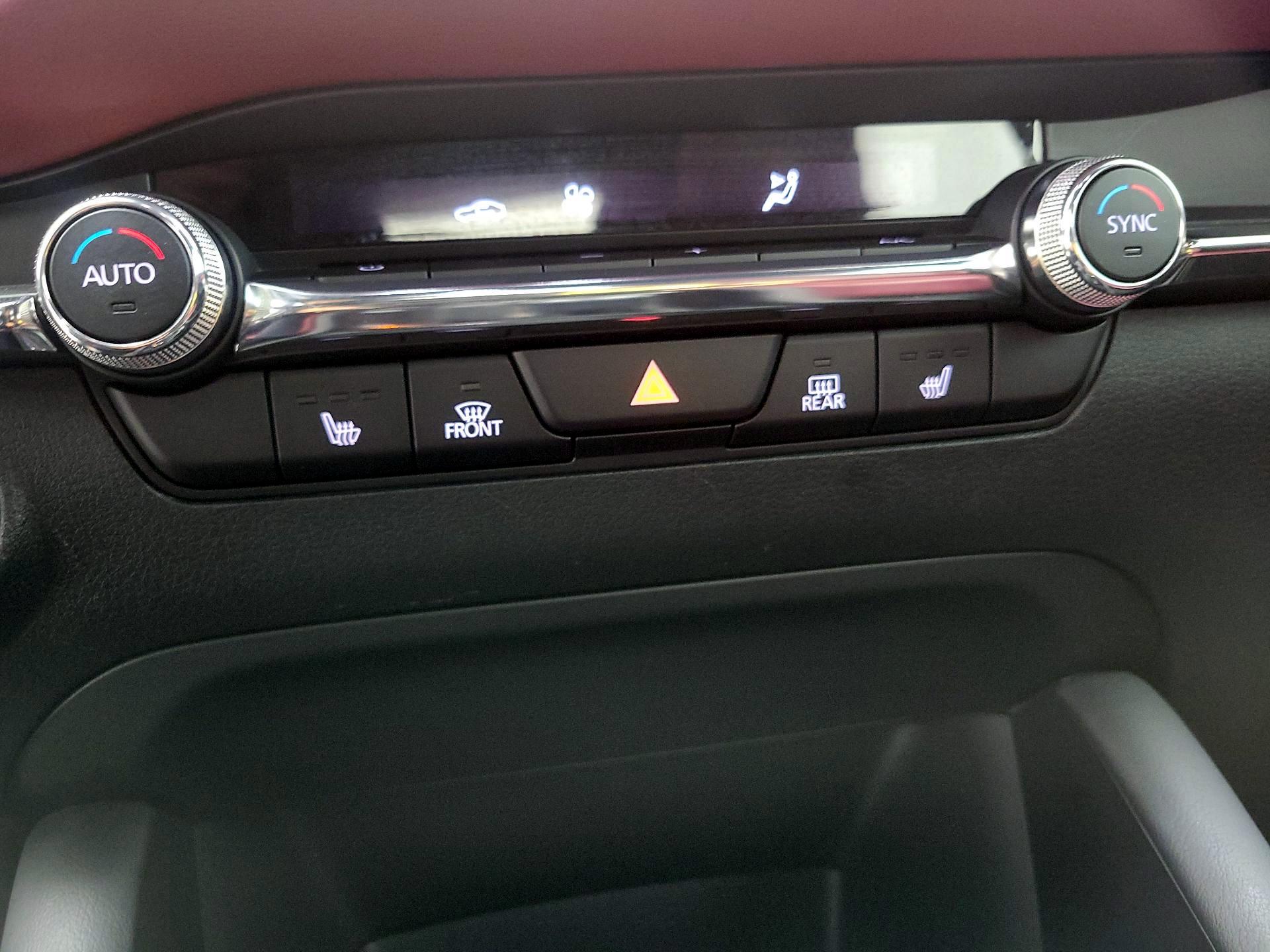 Thumbnail: 2023 Mazda Mazda3 - 17