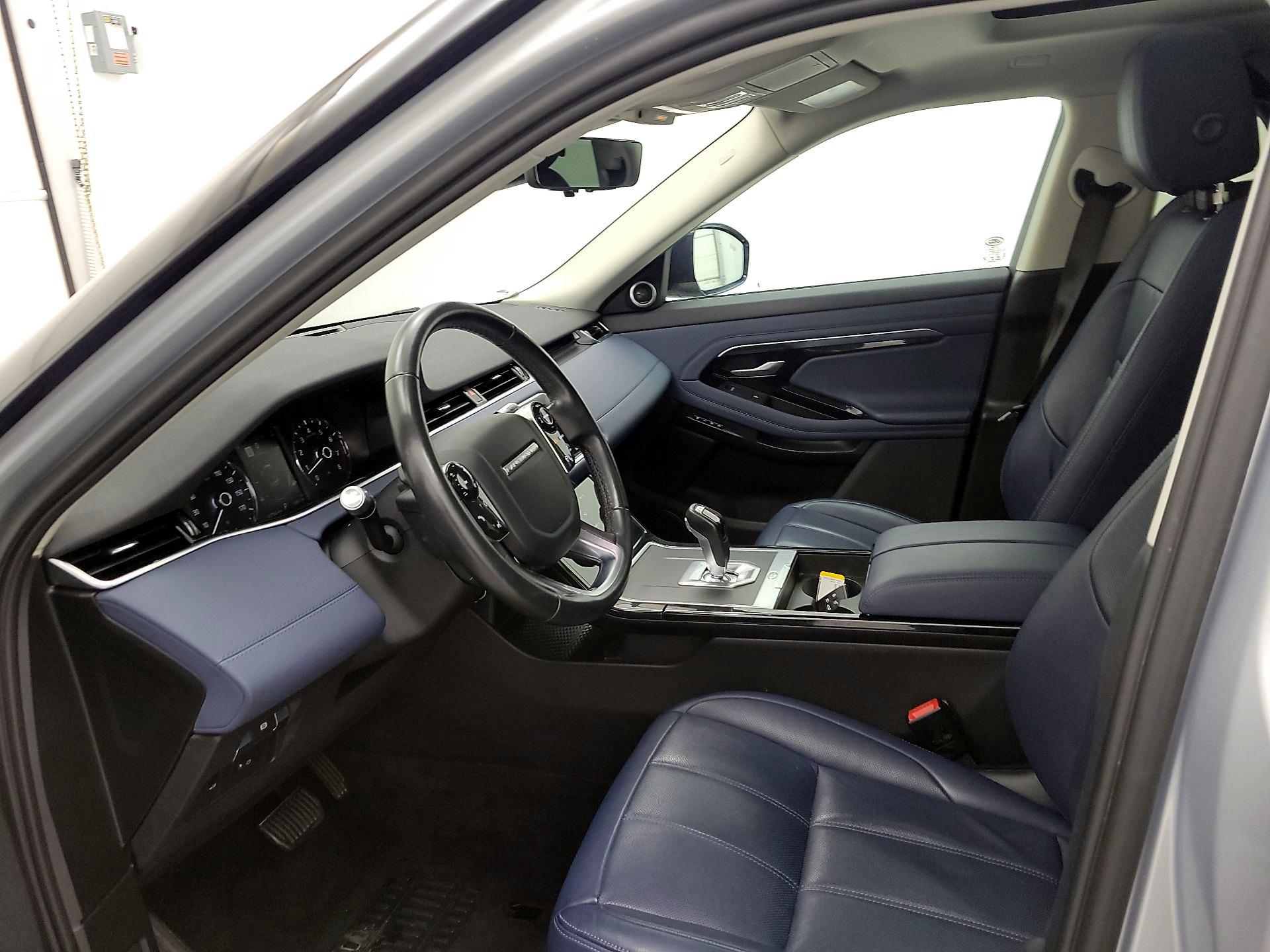 Thumbnail: 2020 Land Rover Range Rover Evoque - 11