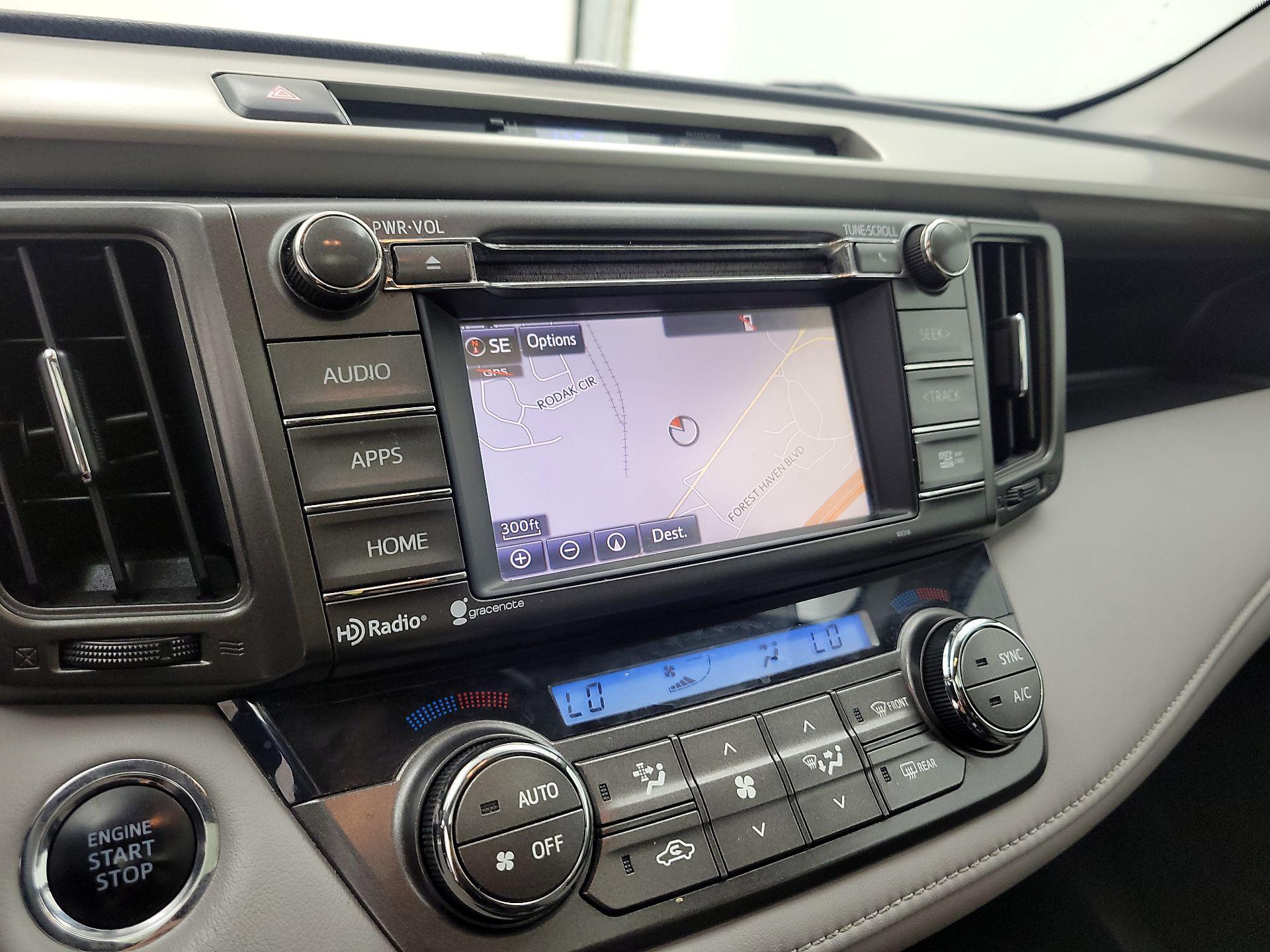 Thumbnail: 2015 Toyota RAV4 - 14