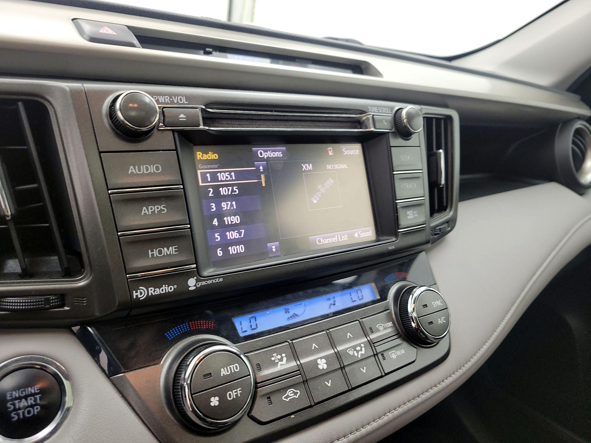 Thumbnail: 2015 Toyota RAV4 - 16