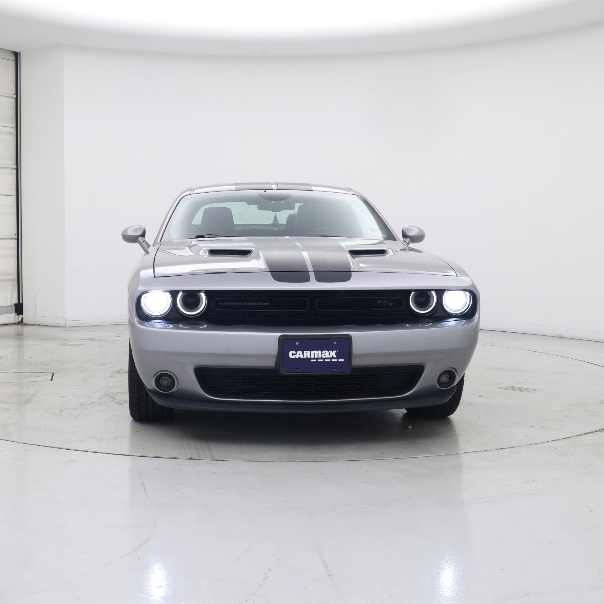Thumbnail: 2016 Dodge Challenger - 5