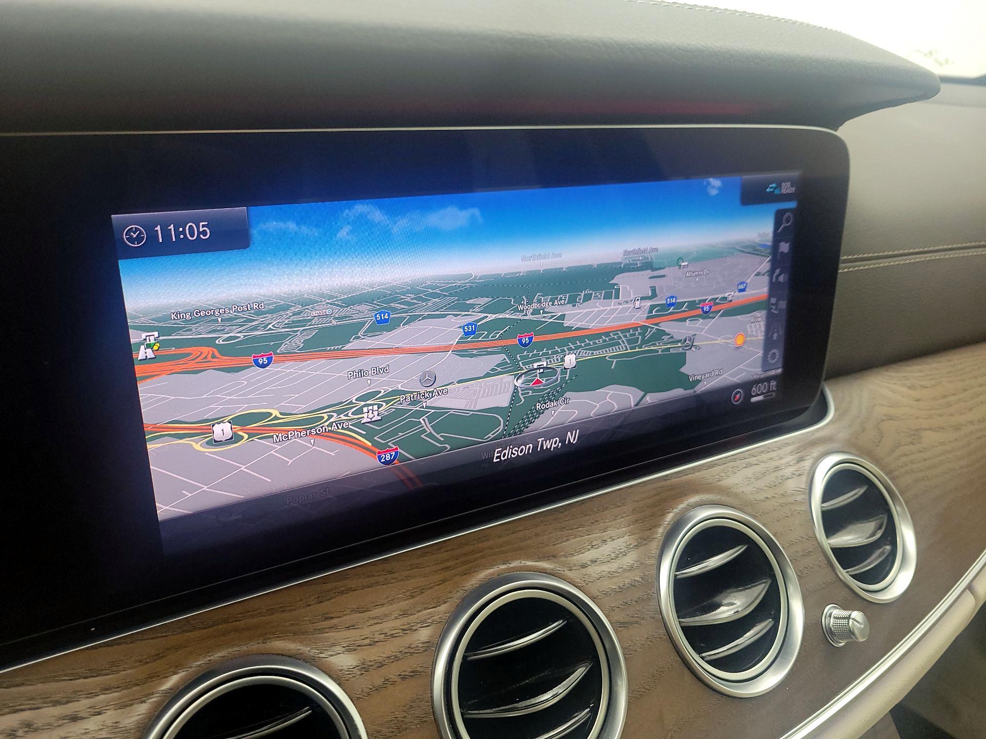 Thumbnail: 2020 Mercedes-Benz E-Class - 14
