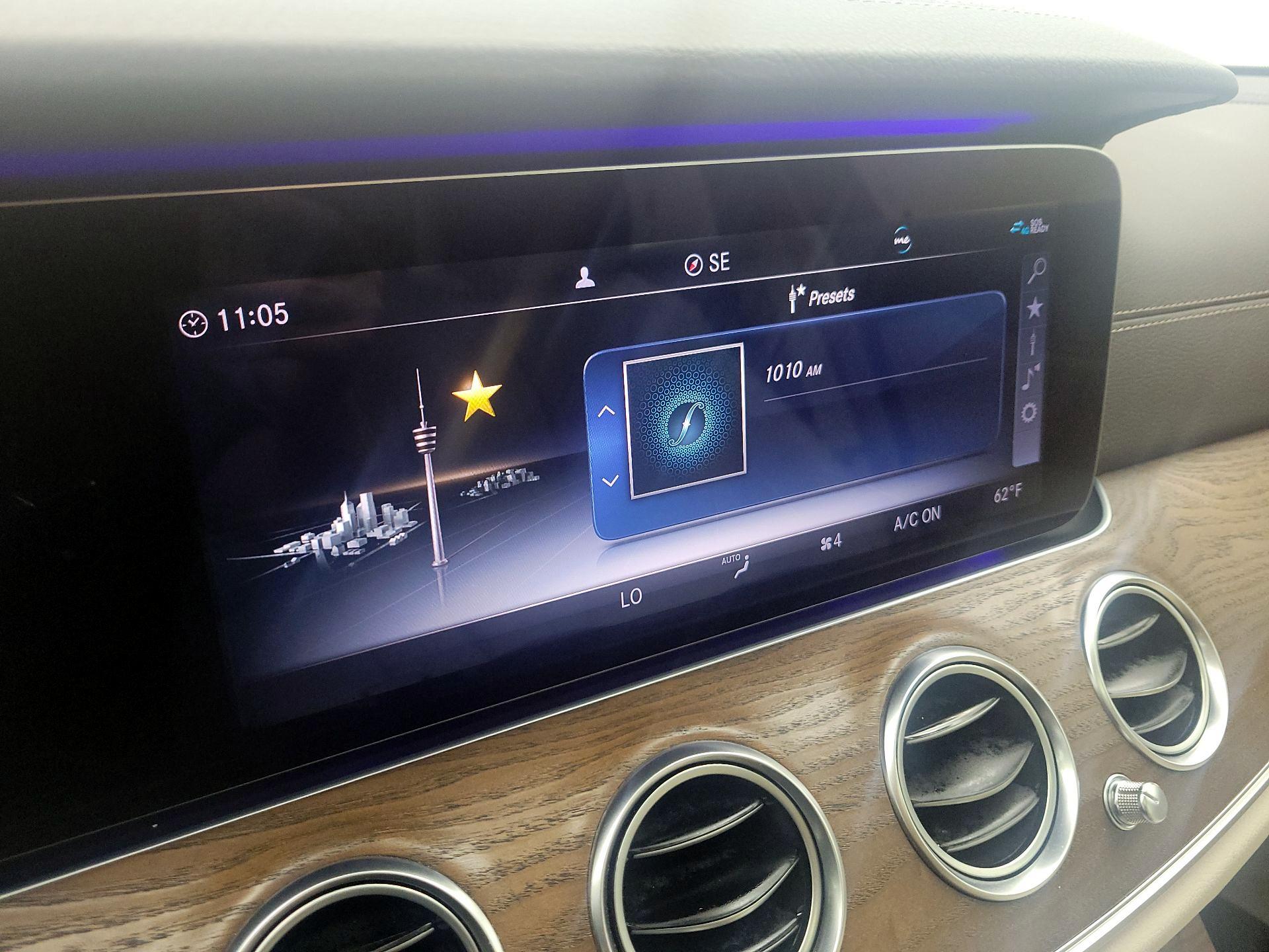 Thumbnail: 2020 Mercedes-Benz E-Class - 16