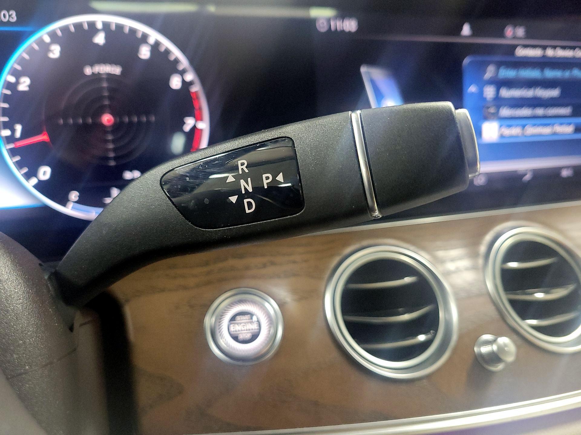 Thumbnail: 2020 Mercedes-Benz E-Class - 18