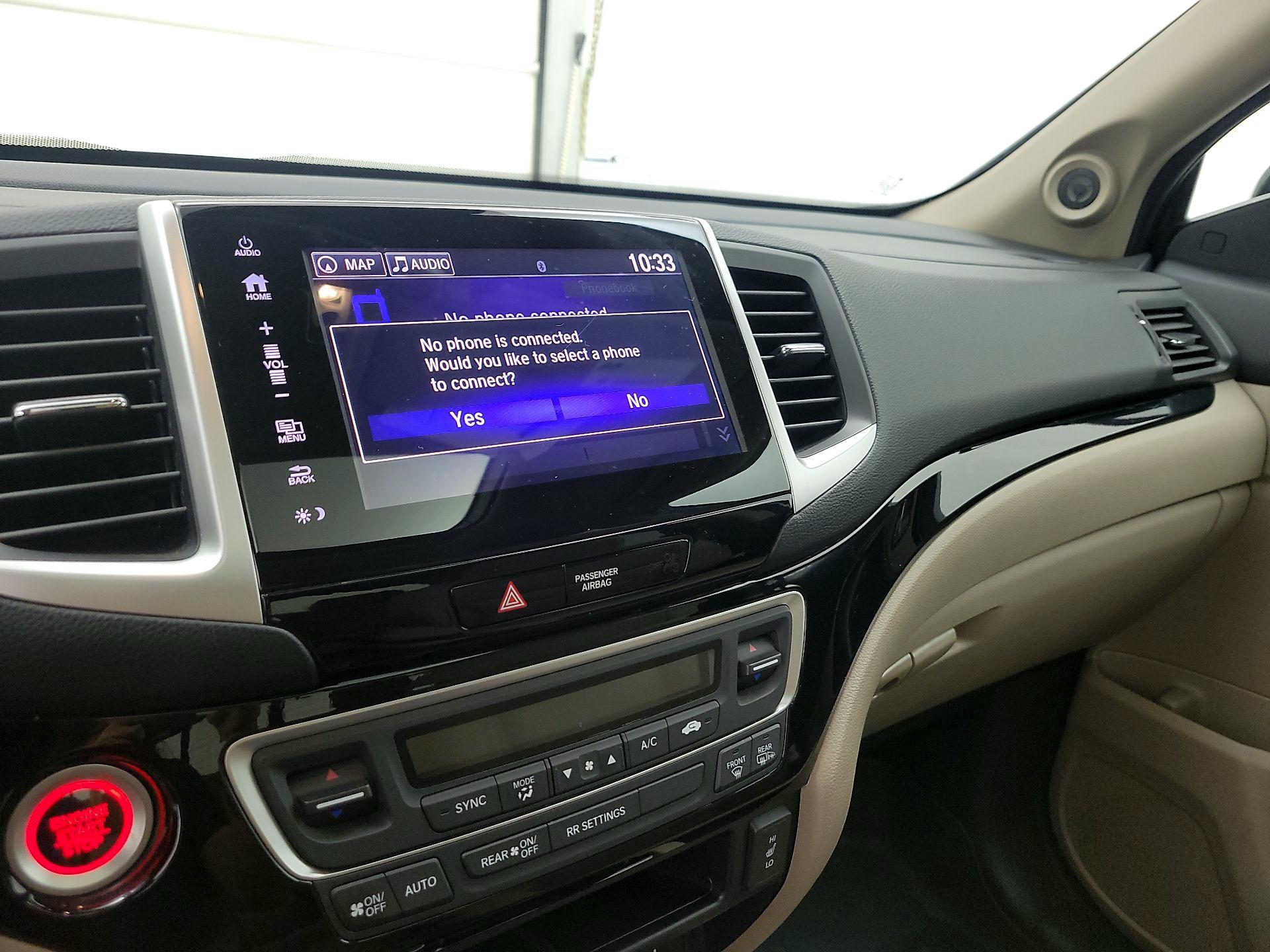 Thumbnail: 2019 Honda Ridgeline - 15