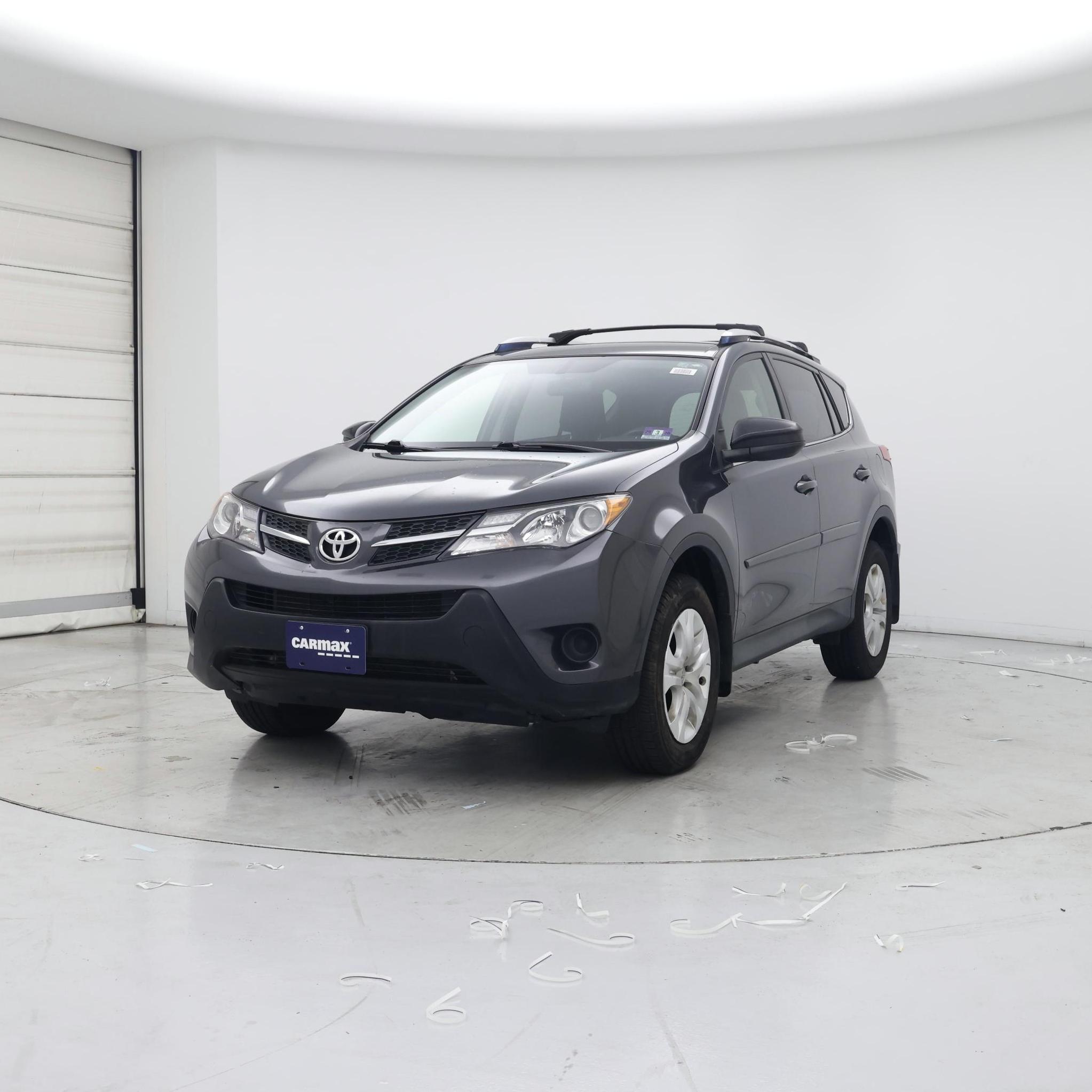 Thumbnail: 2015 Toyota RAV4 - 4