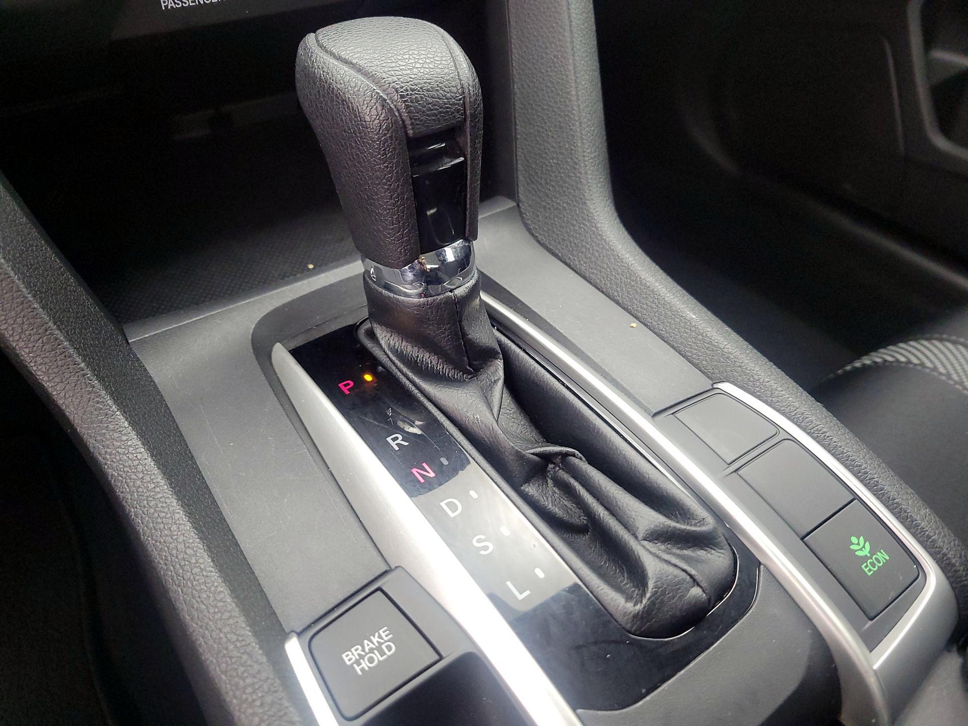 Thumbnail: 2016 Honda Civic - 16