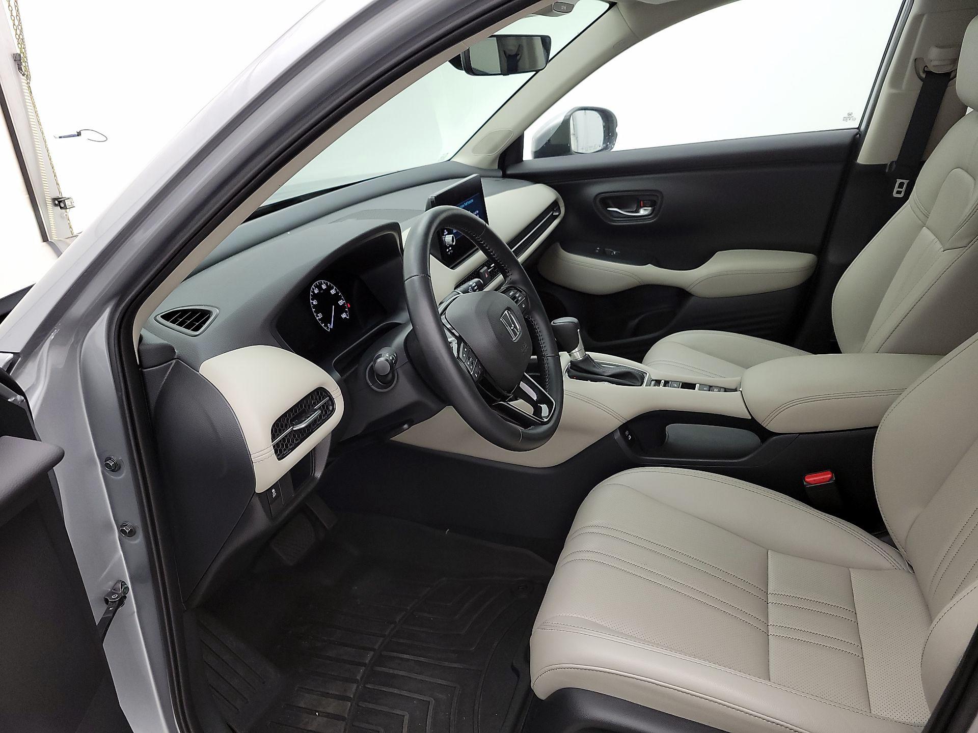 Thumbnail: 2025 Honda HR-V - 11