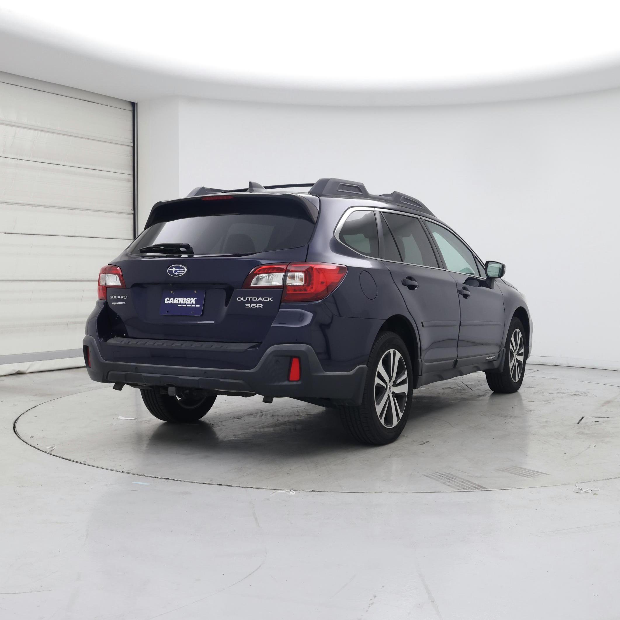 Thumbnail: 2018 Subaru Outback - 8