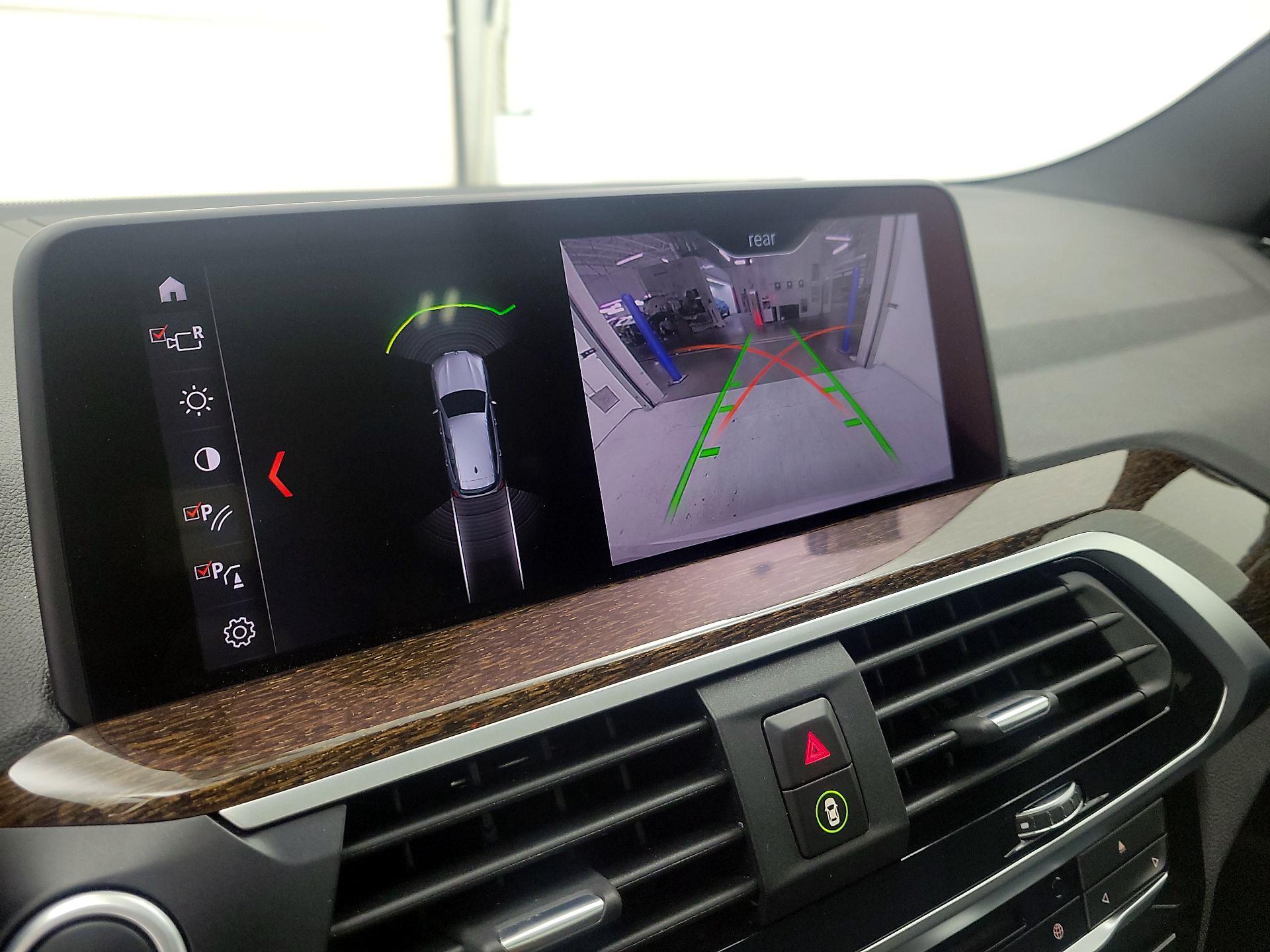 Thumbnail: 2019 BMW X3 - 15