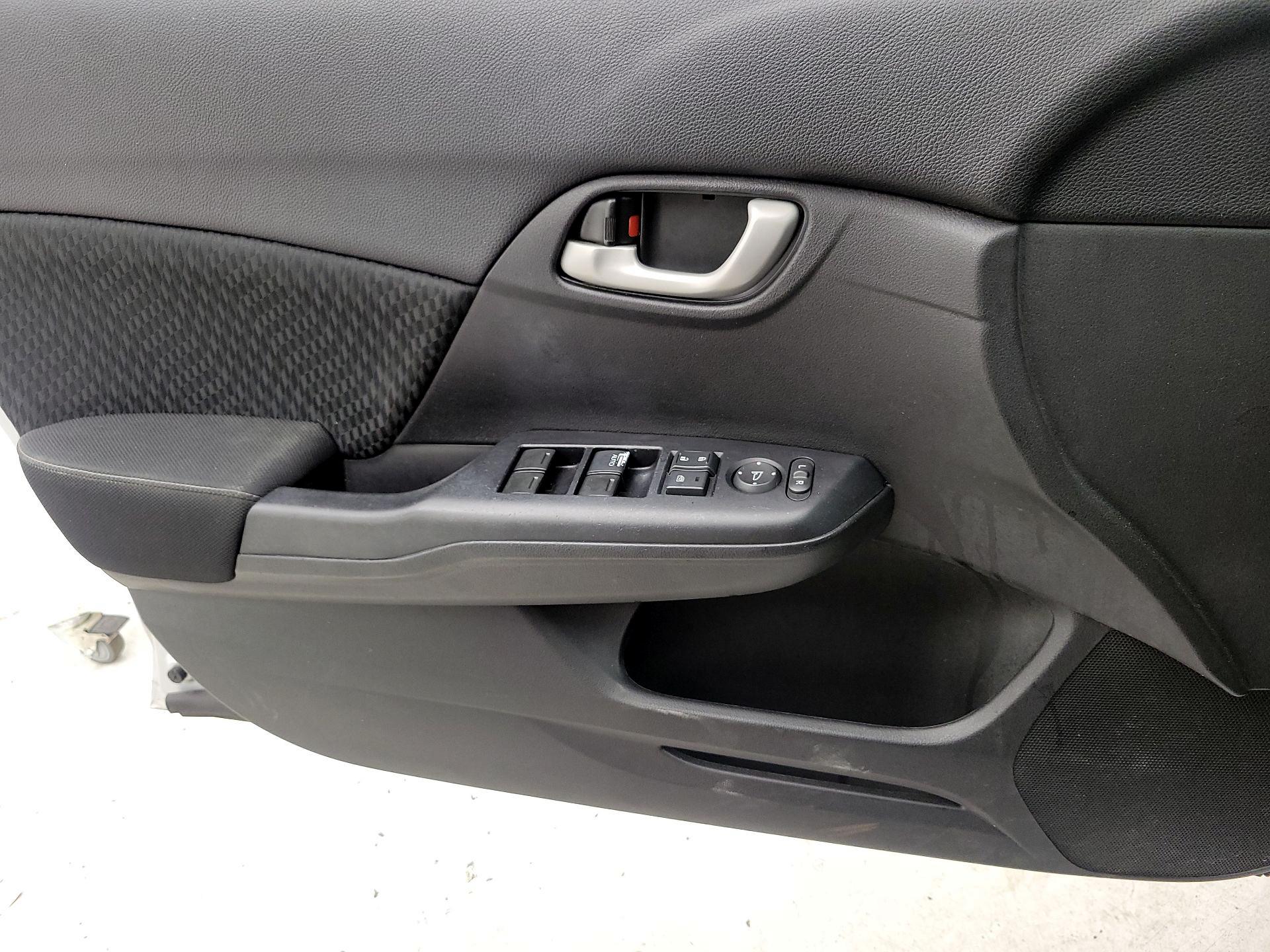 Thumbnail: 2014 Honda Civic - 12