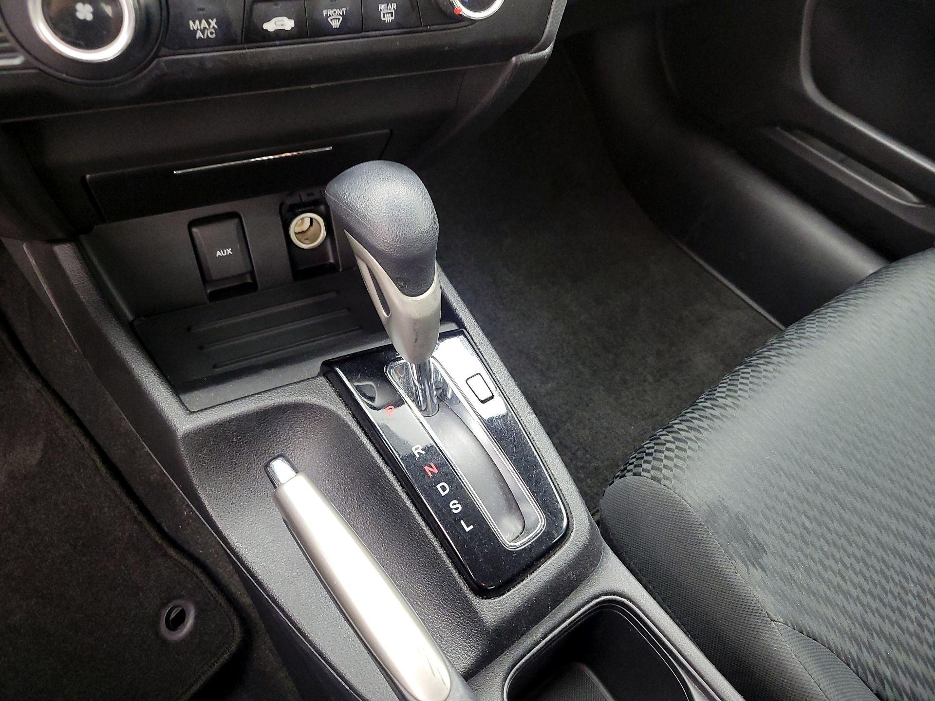Thumbnail: 2014 Honda Civic - 17