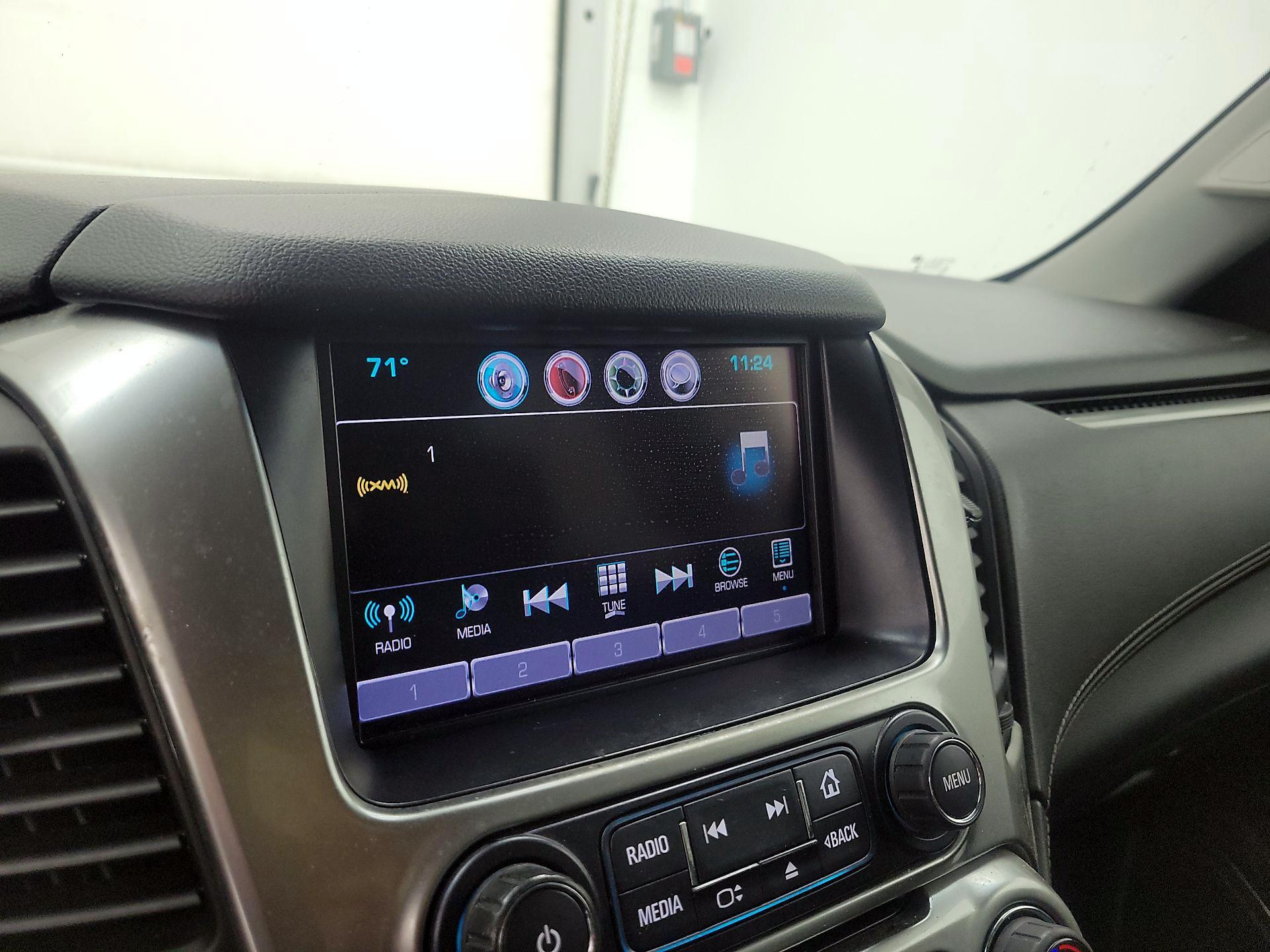 Thumbnail: 2016 Chevrolet Tahoe - 15